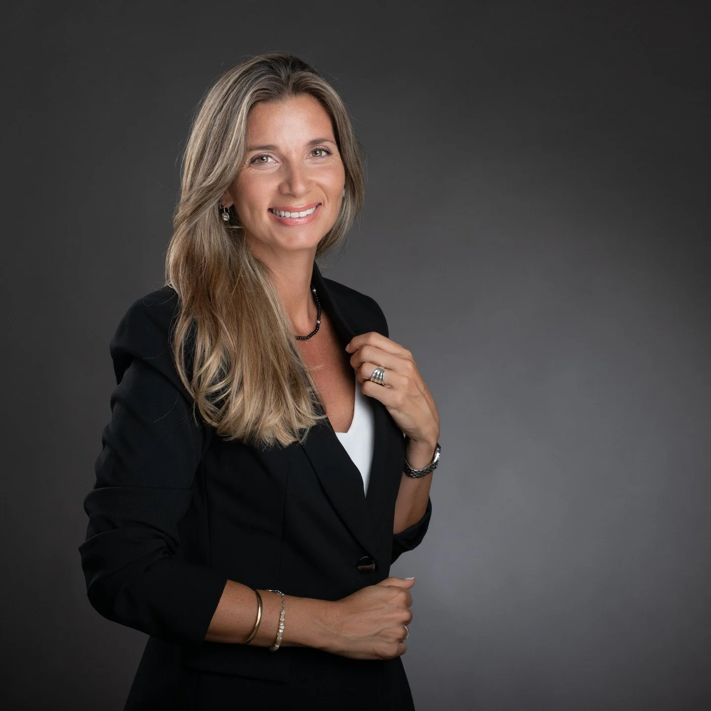 #bookprofesional 
#retratos 
#sesionenestudio