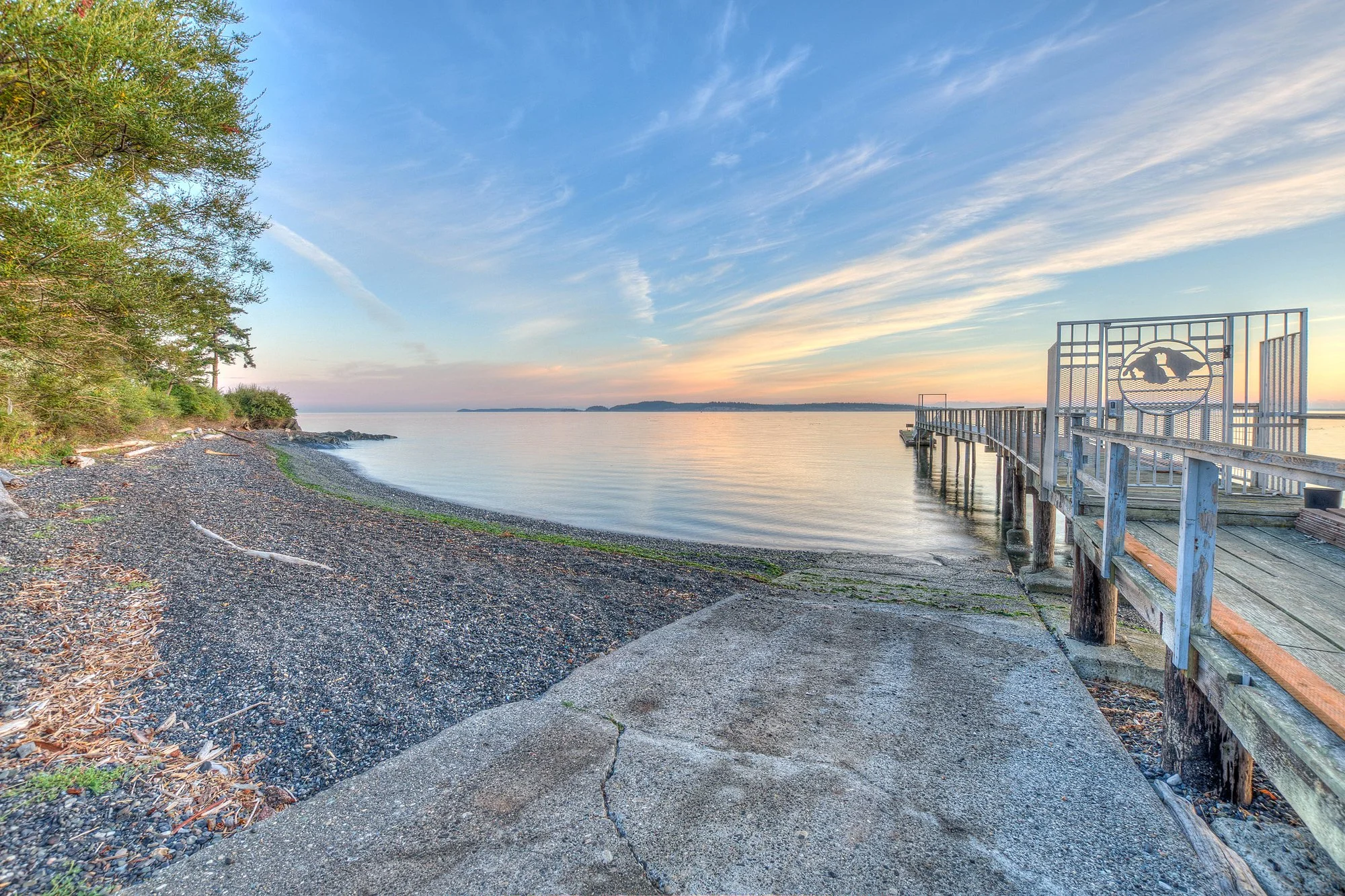 Bartwood -Stock Photo-Suzana R1.jpg