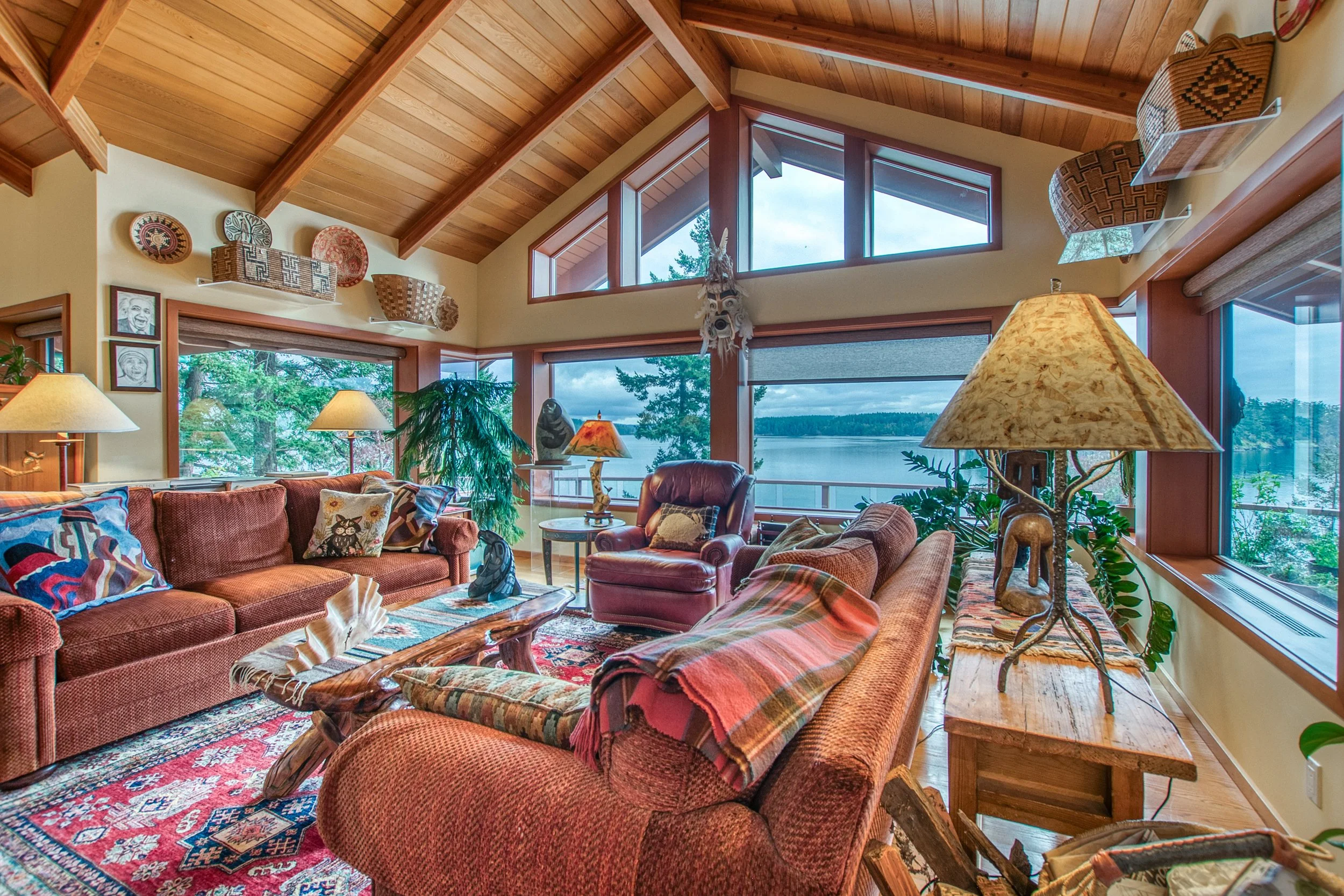 1689 Spring Pt -9.jpg