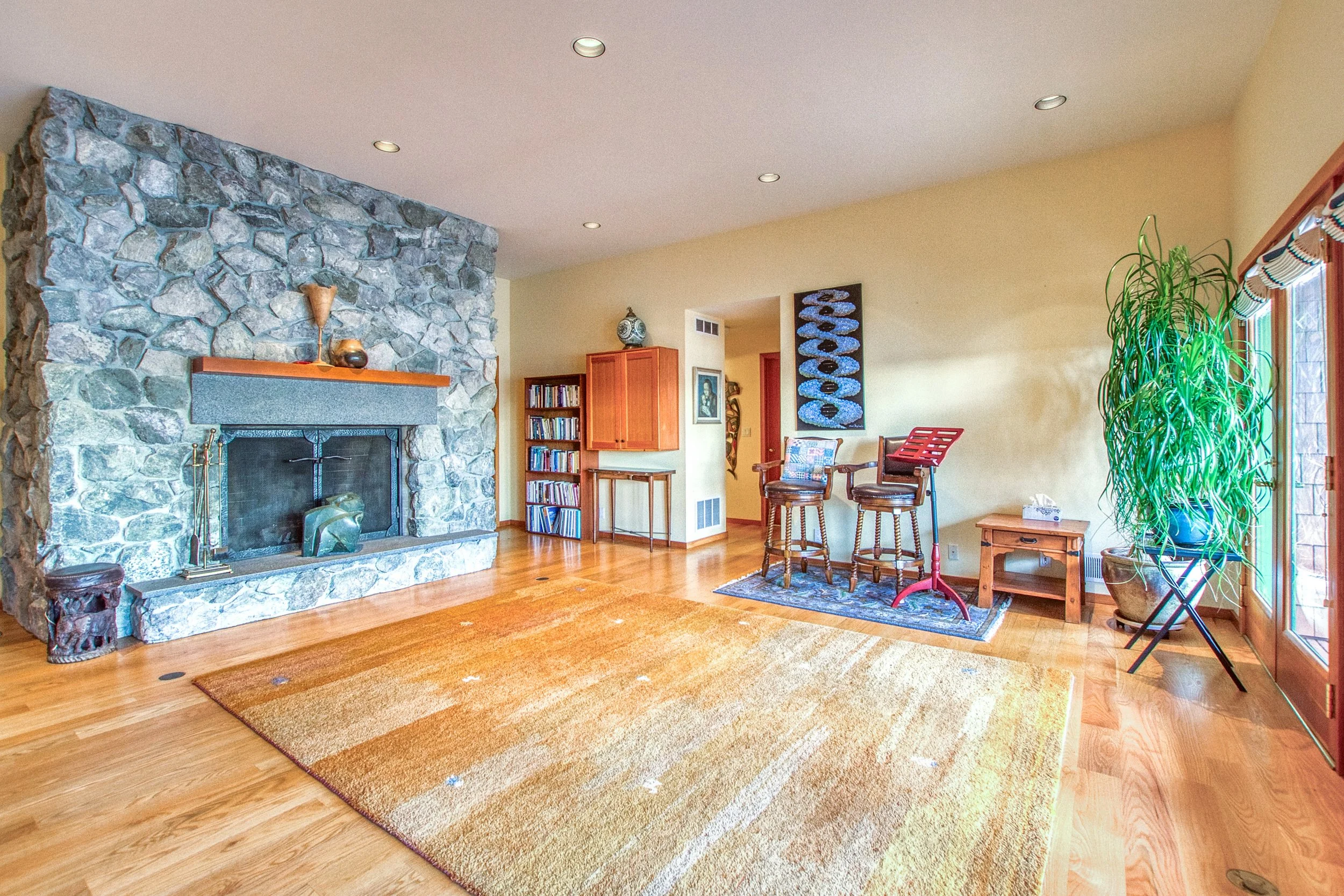 1689 Spring Pt -41.jpg