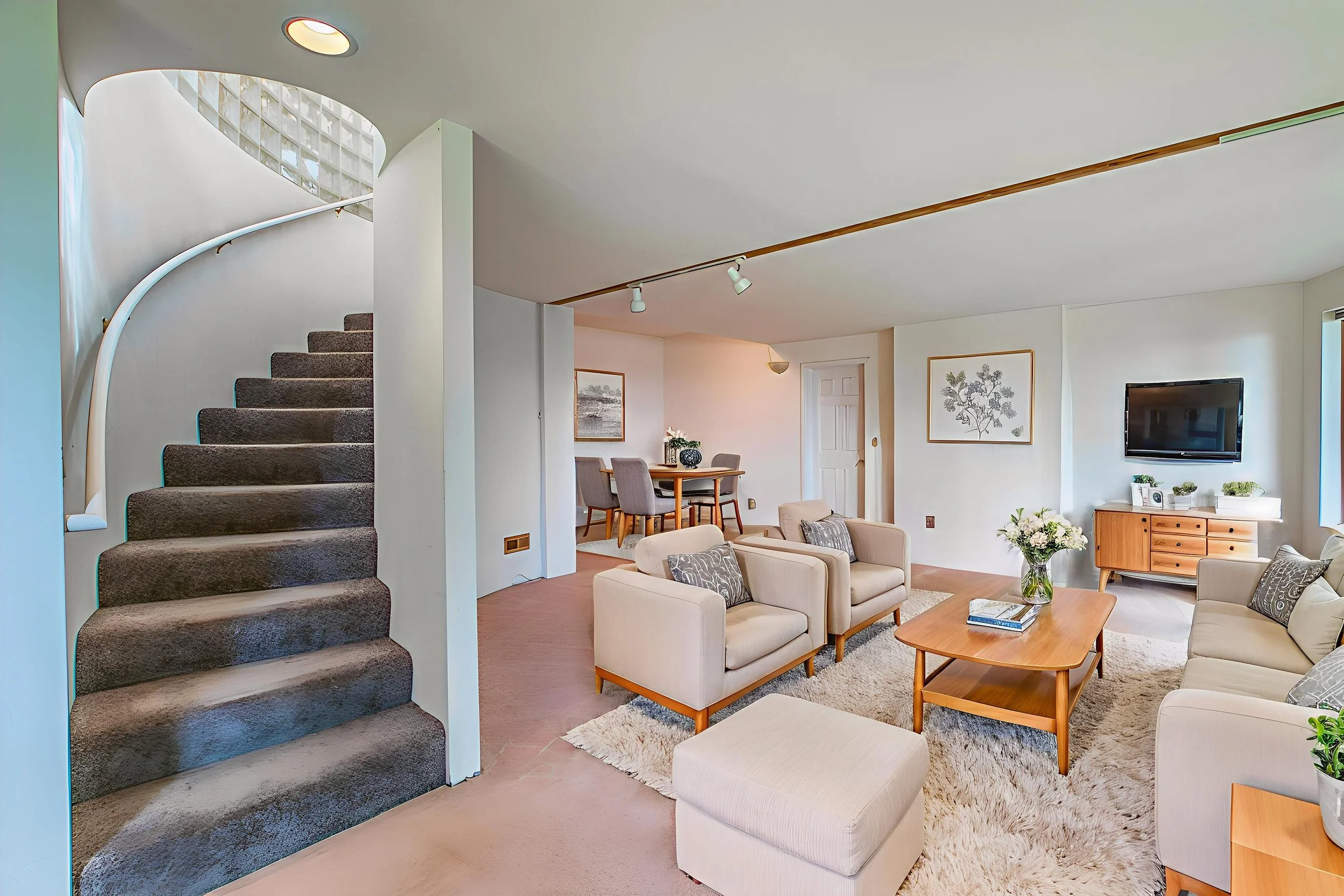 121 Switchback - Bonus Room.jpg