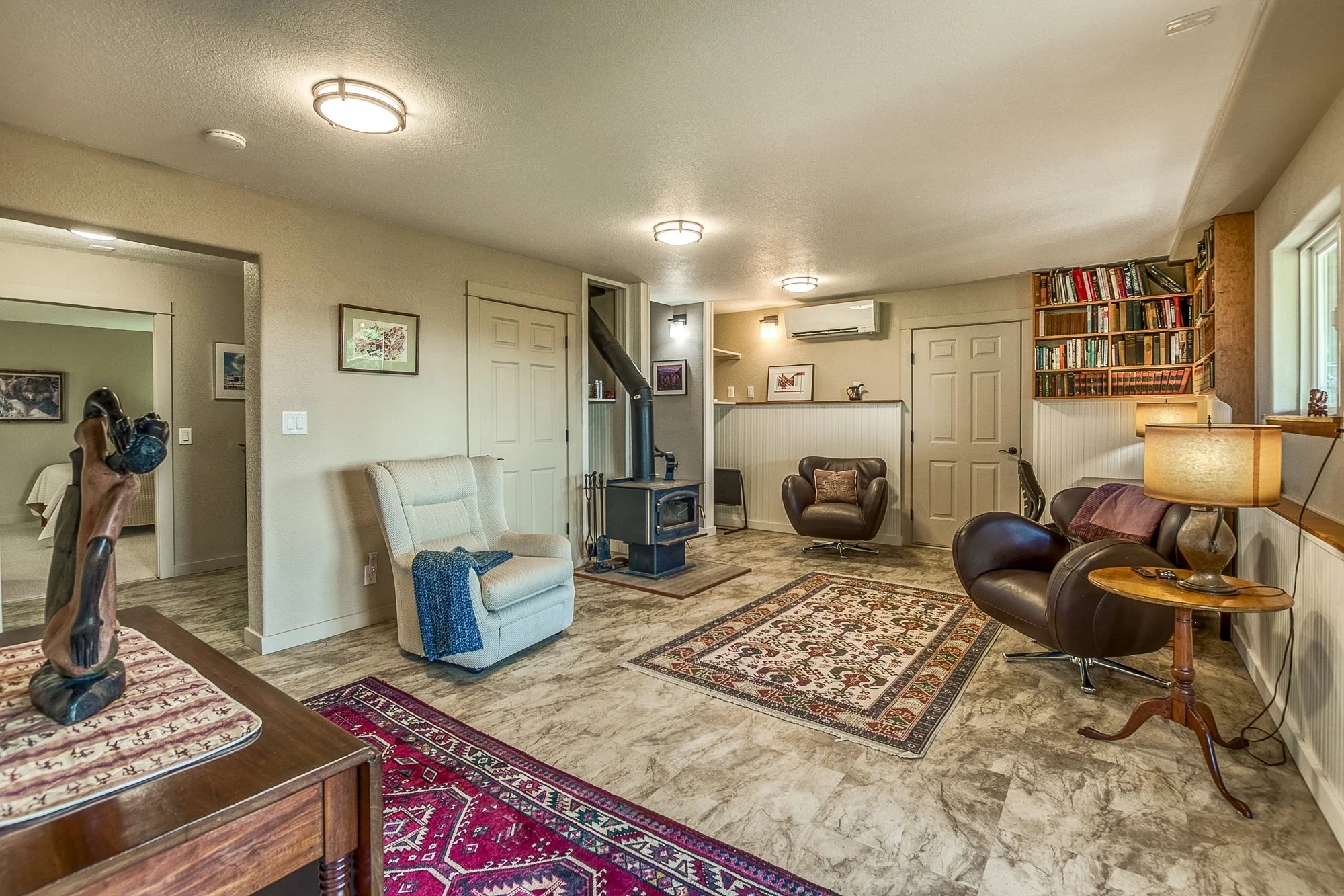 153 Walker Dr -40.jpg
