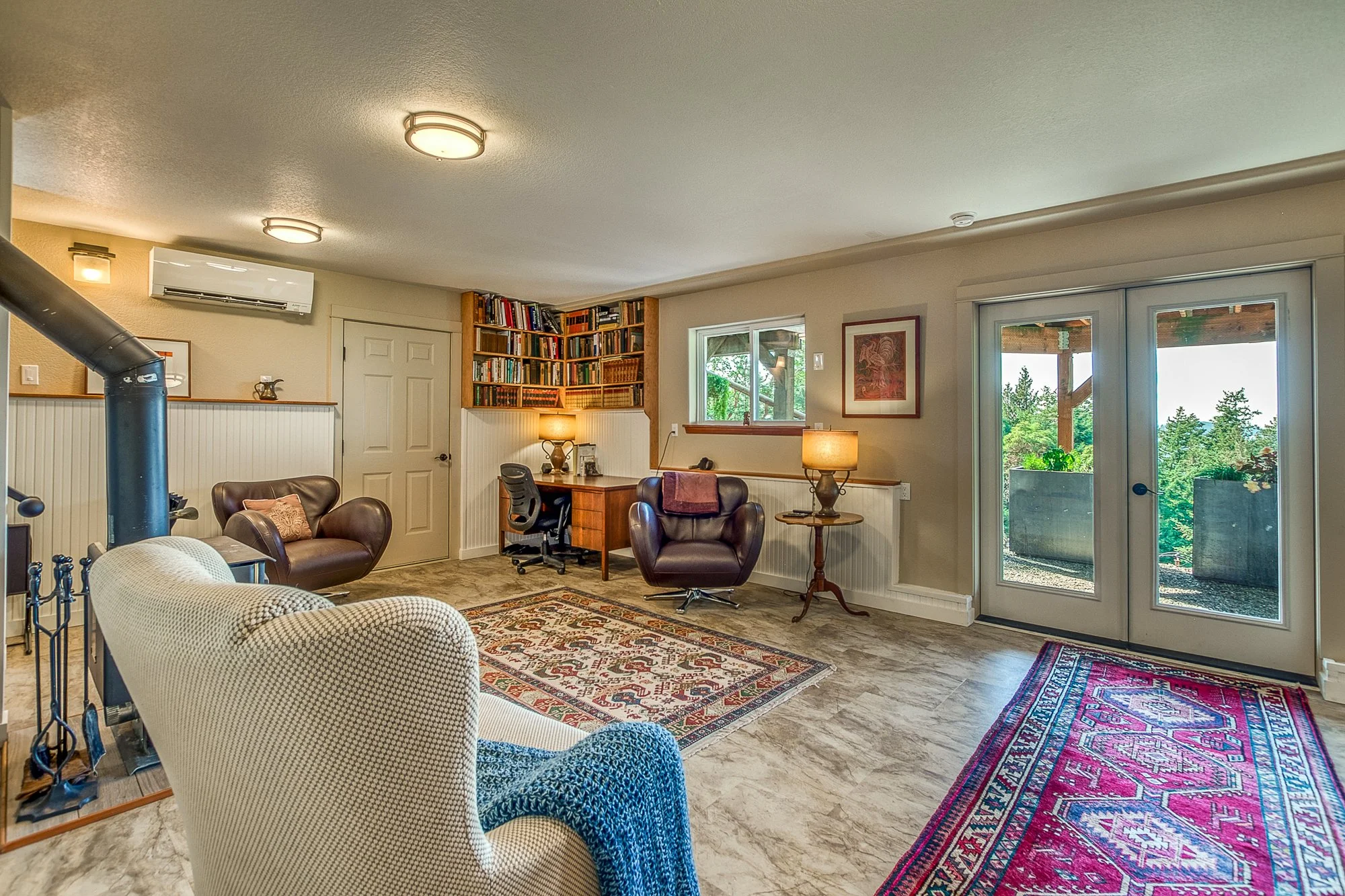 153 Walker Dr -42.jpg