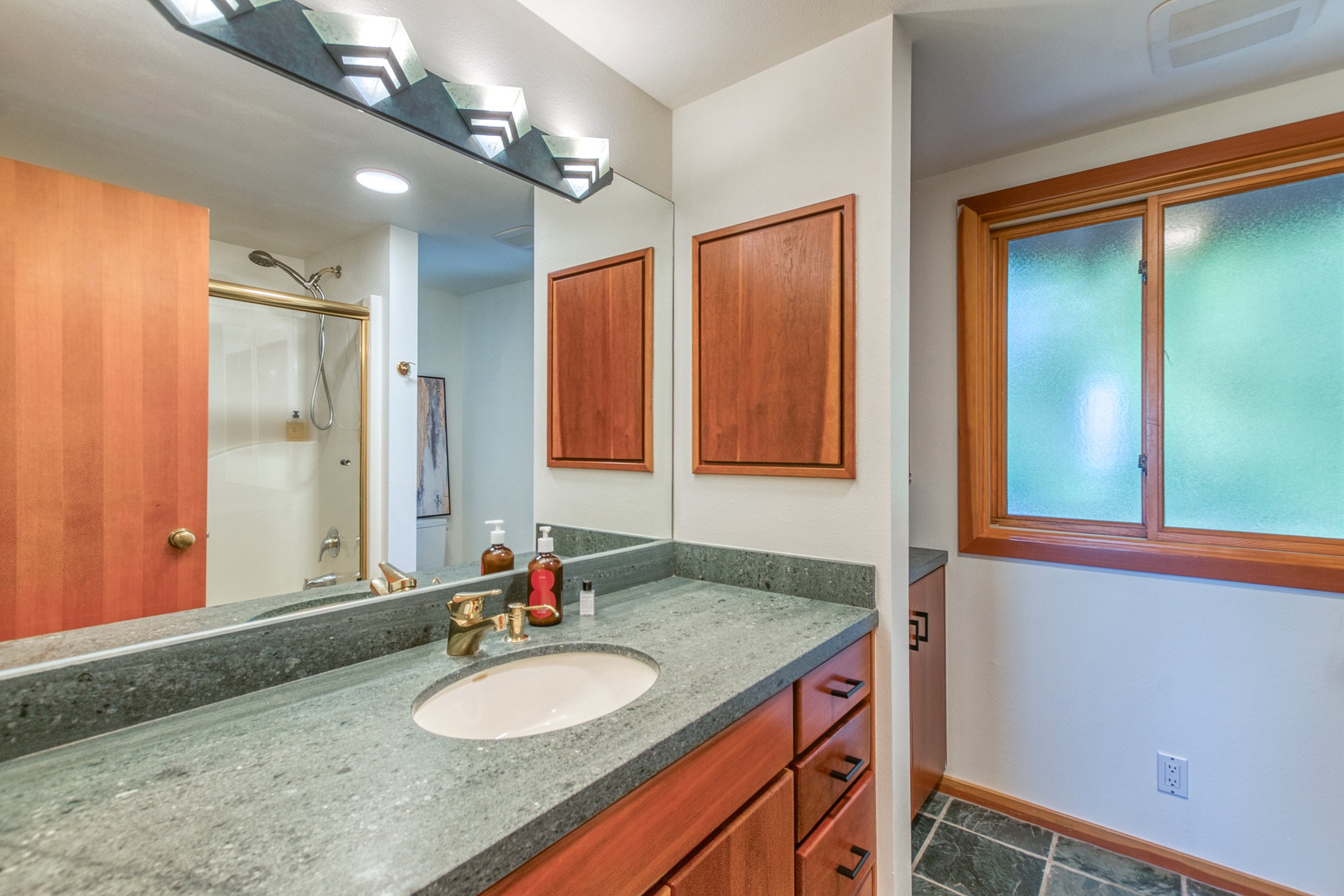 421 Scott Hill Road -50.jpg