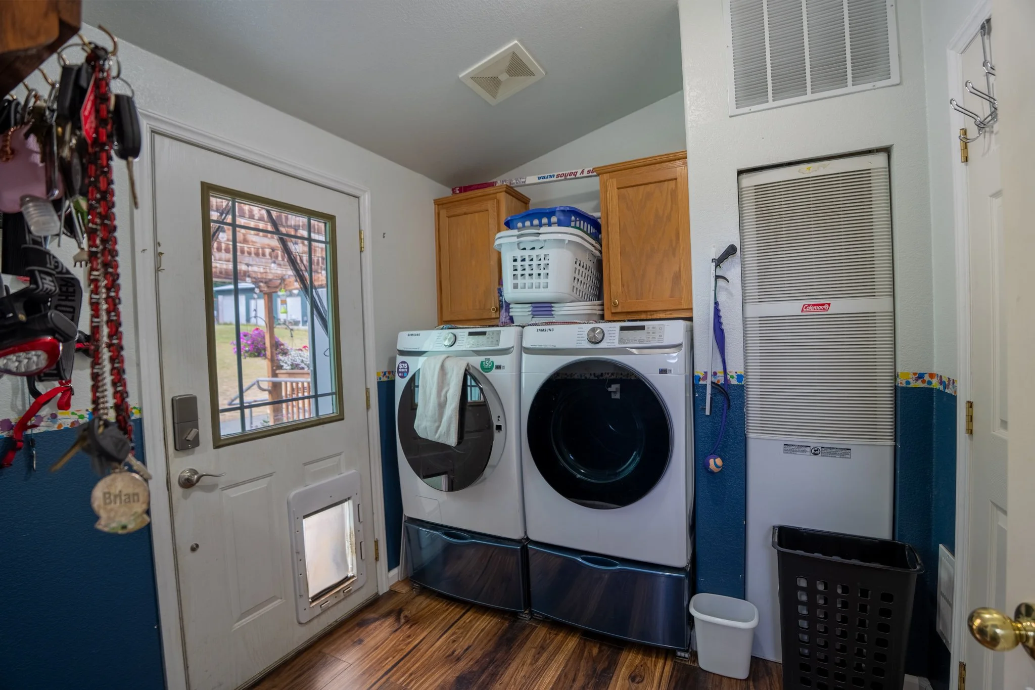 561 Cedar Hill-11.jpg