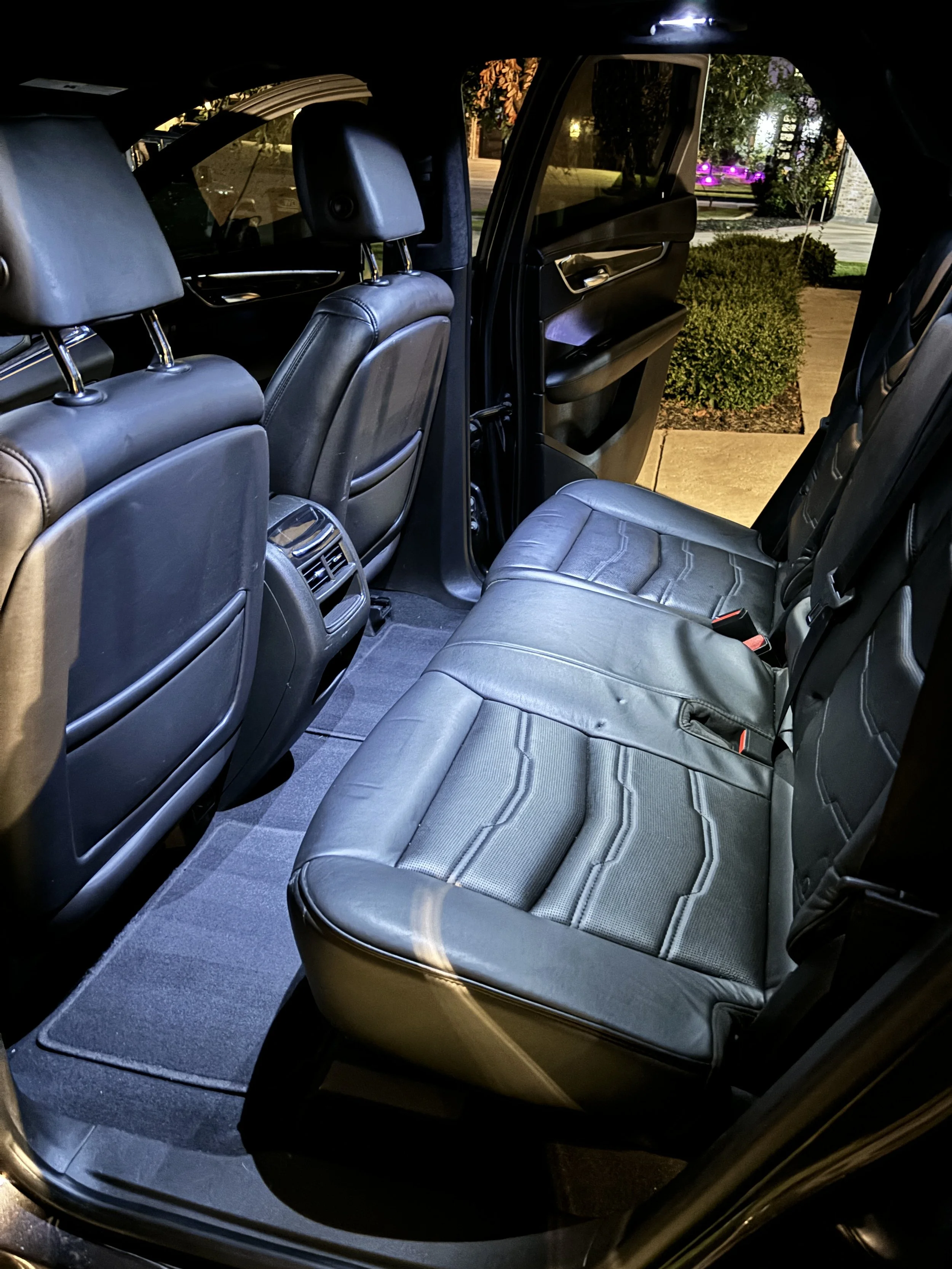 Suds n' Styles did an amazing job on my SUV. It looks better than when I purchased it new 2 years ago. Juan took care and time to make it shine!
-Michelle Nickell ⭐⭐⭐⭐⭐
( 5 Star Google Review )