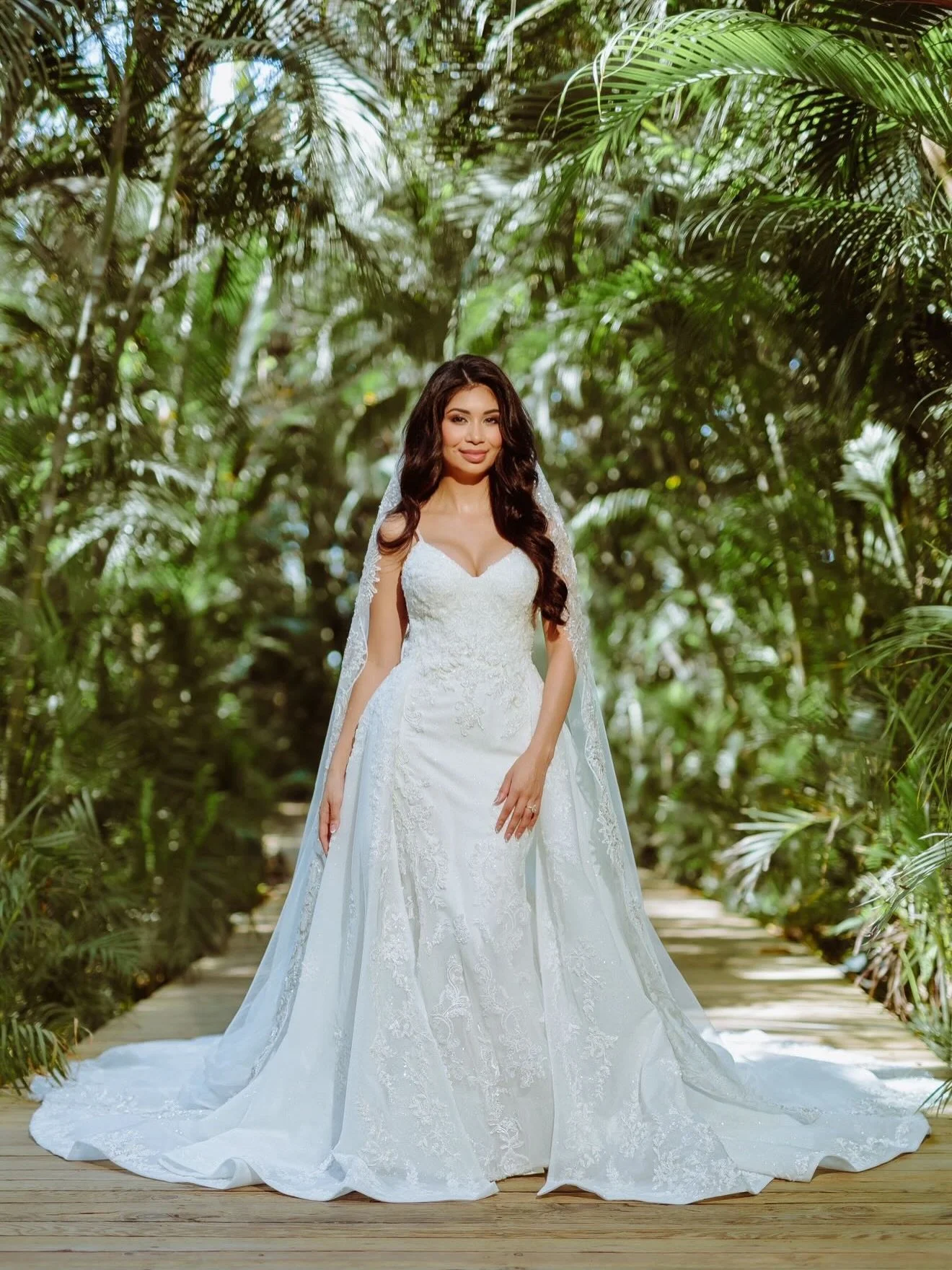 Palm trees, sunshine, and a dress made for forever. 🌿🤍✨&thinsp;
&thinsp;
#blushbridalcouture #realbride &thinsp;
#2027bride #blushbridalcouture #essenseofaustralia
