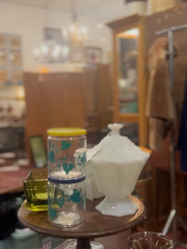 OKC friends!

My booth in Antique Avenue on Western is officially restocked! Warm woods, textured glass, brass details, and a few playful color pops to cozy up the corners in your home.

I&rsquo;m leaning into pieces with story + patina so your home 