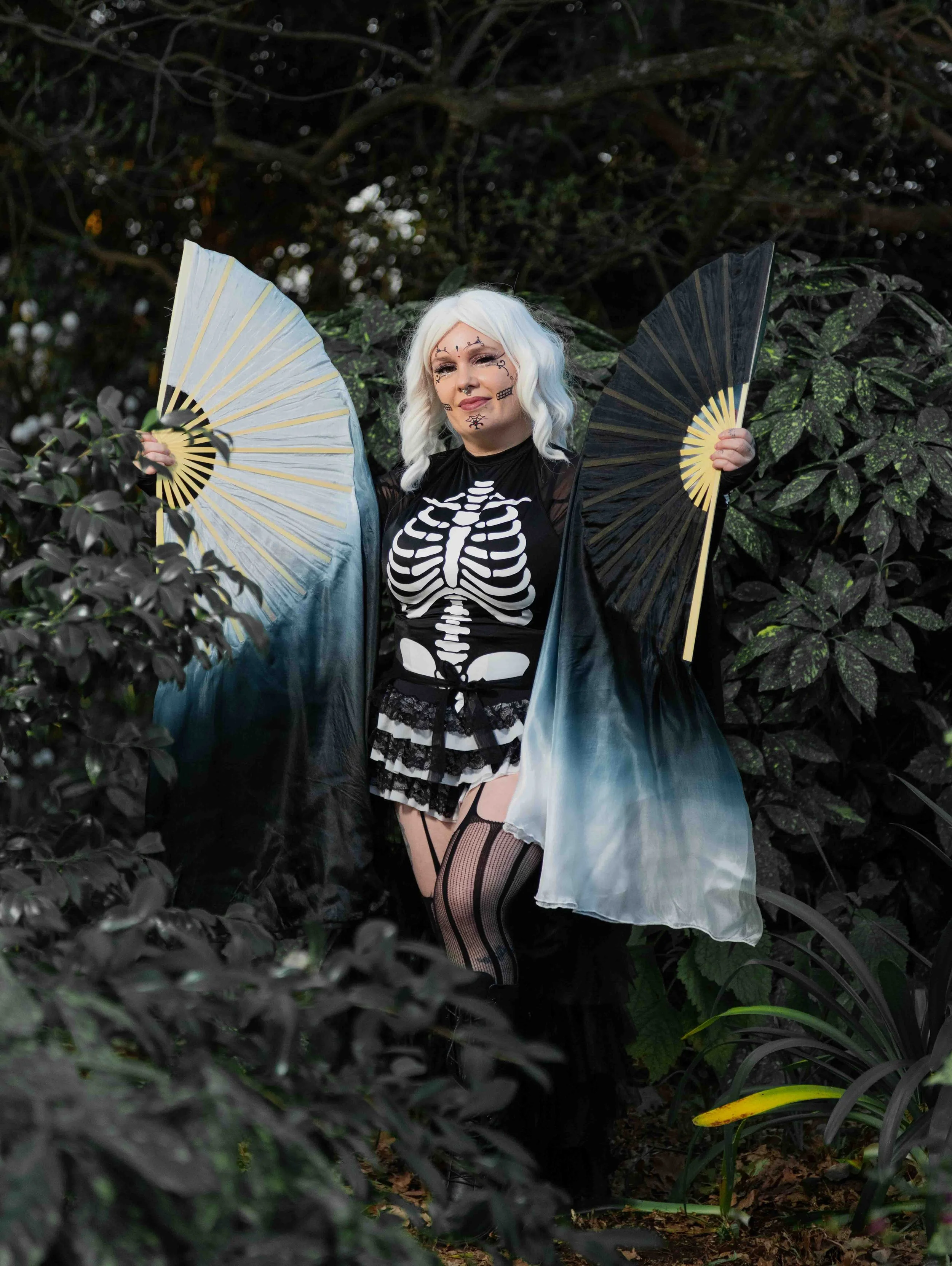Ying Yang Halloween (1).jpg