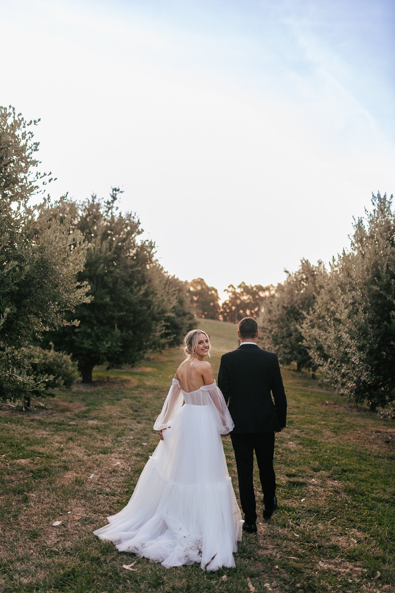 KOVACMOMENTS_TaylorWeddingPreview-398.jpg