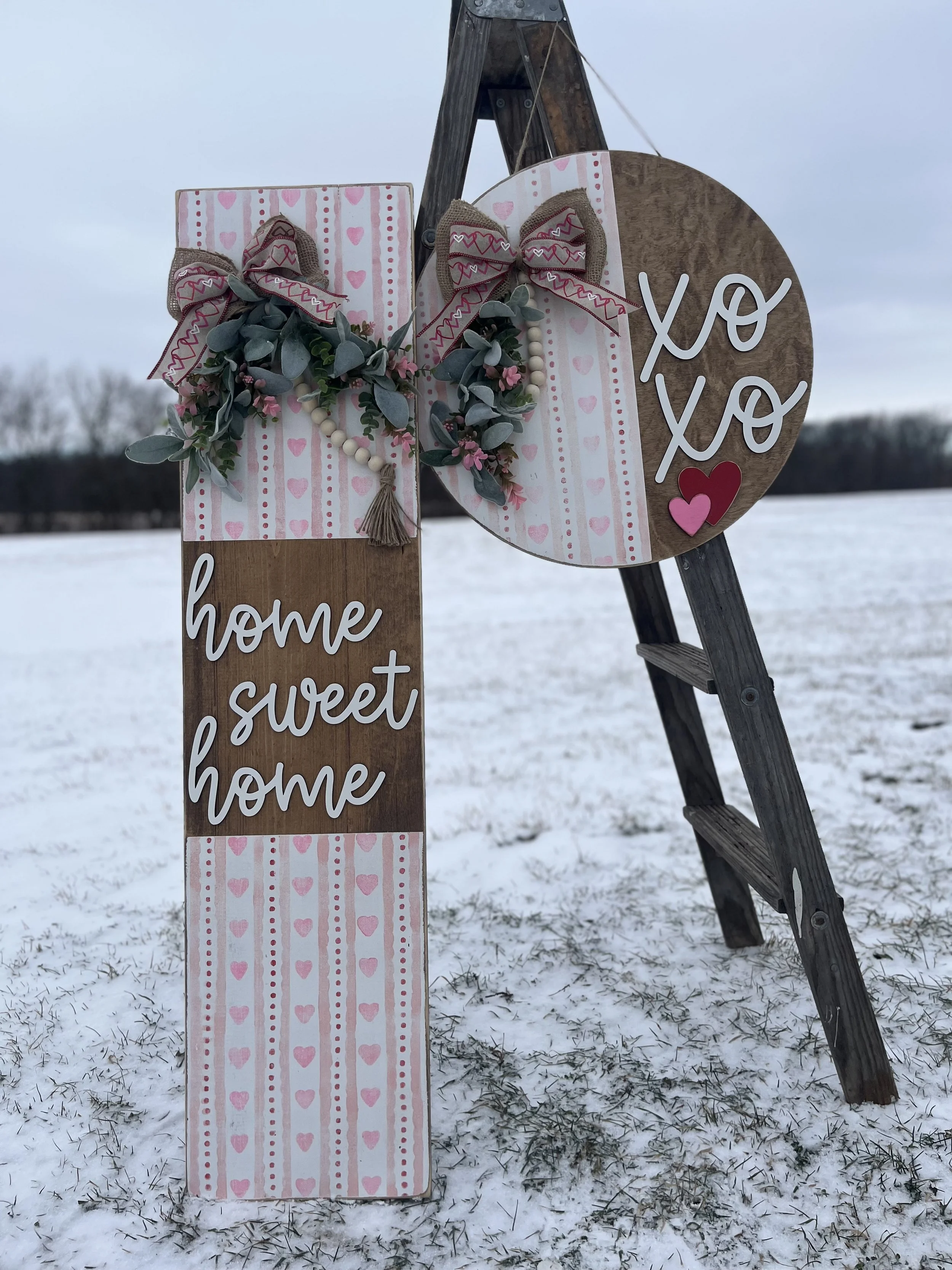 Valentine's vintage stripes
