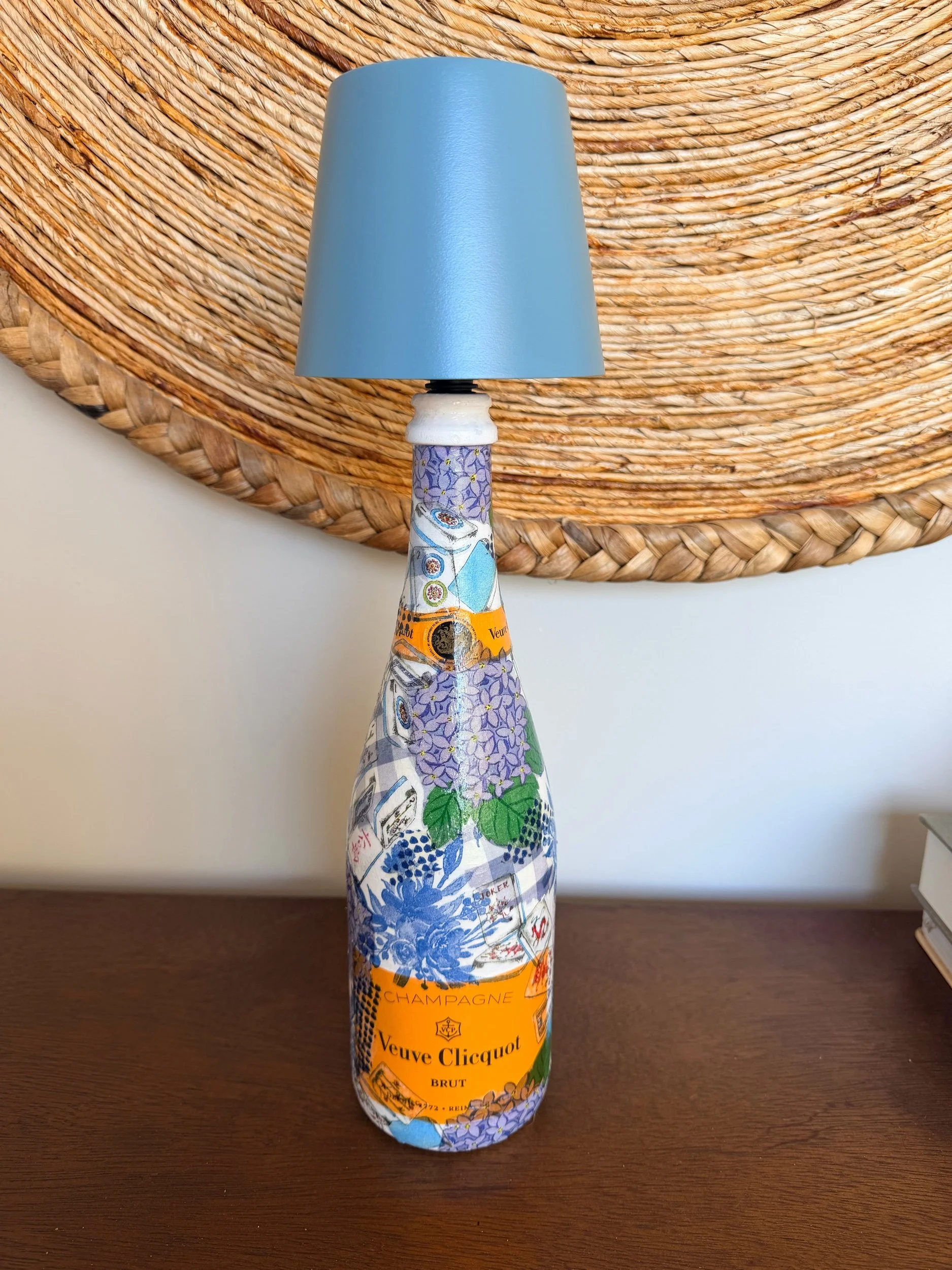 Hydrangeas & Mahj Bottle Lamp