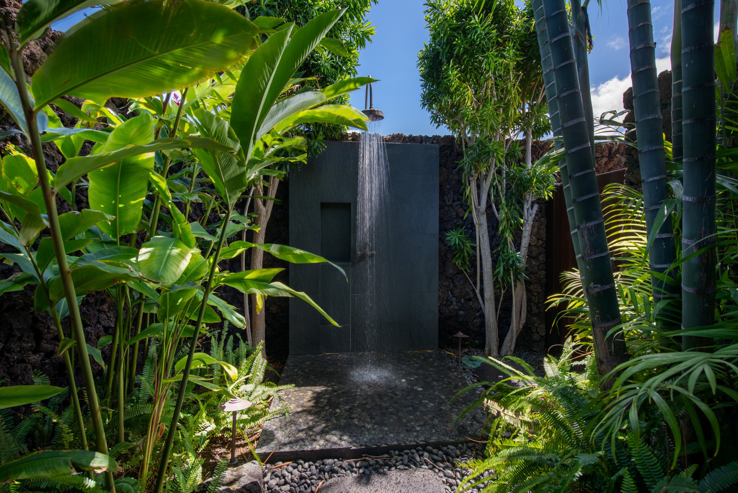 4 bedroom 5 bath Hualalai