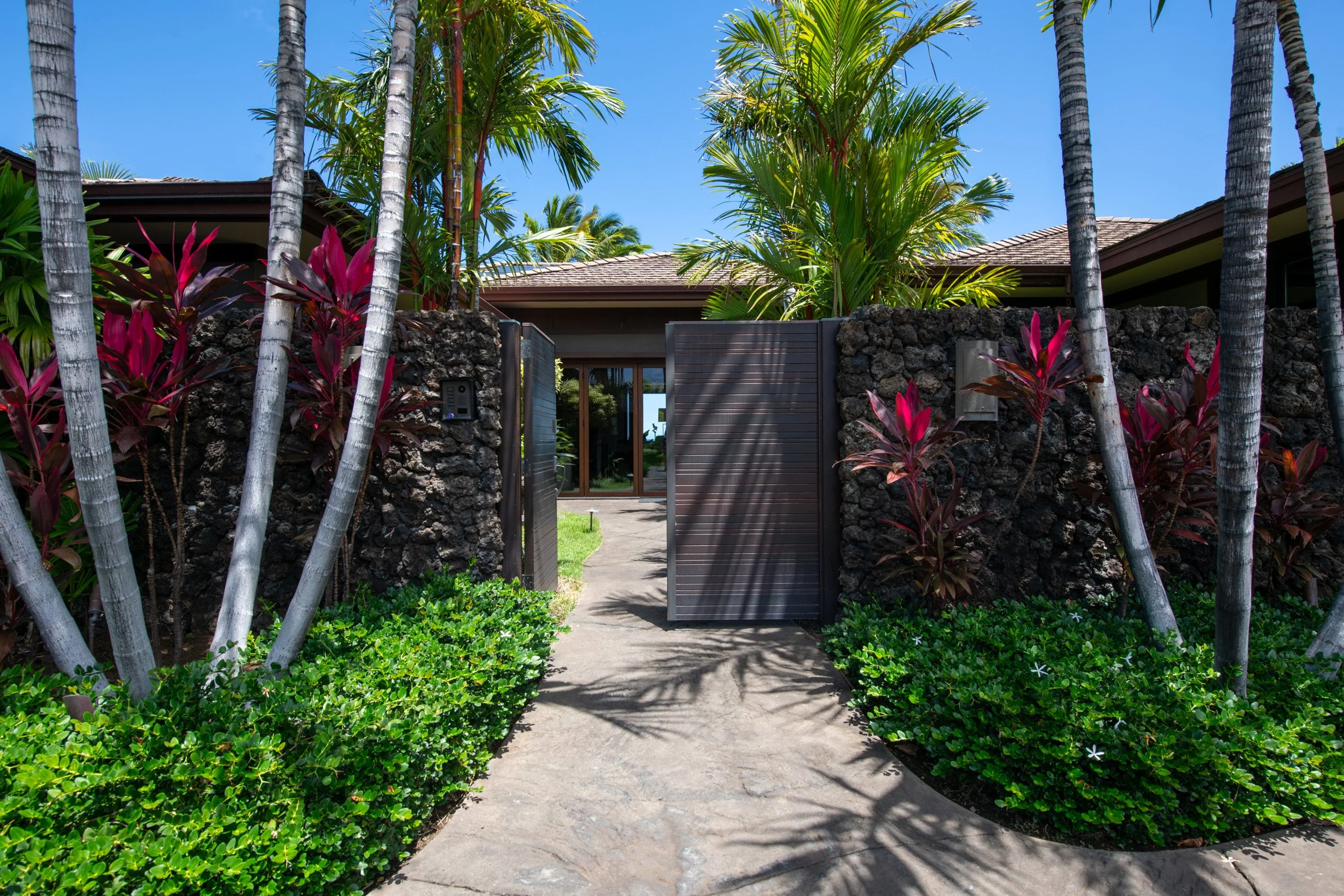 4 Bedroom 5 Bath Hualalai