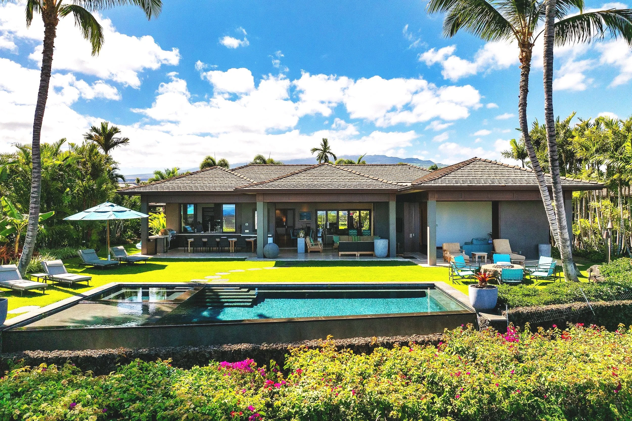 4 Bedroom 5 Bath Hualalai