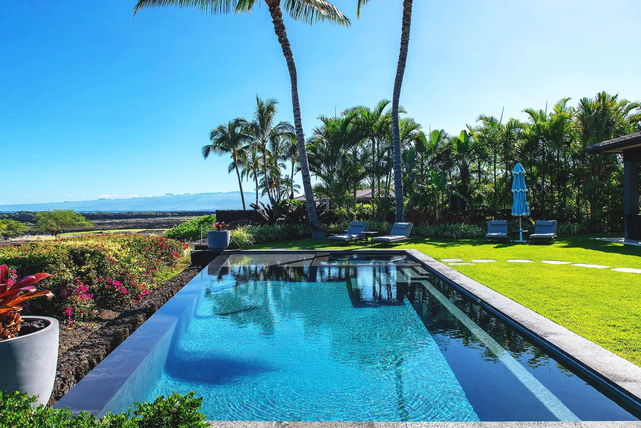 4 Bedroom 5 Bath Hualalai