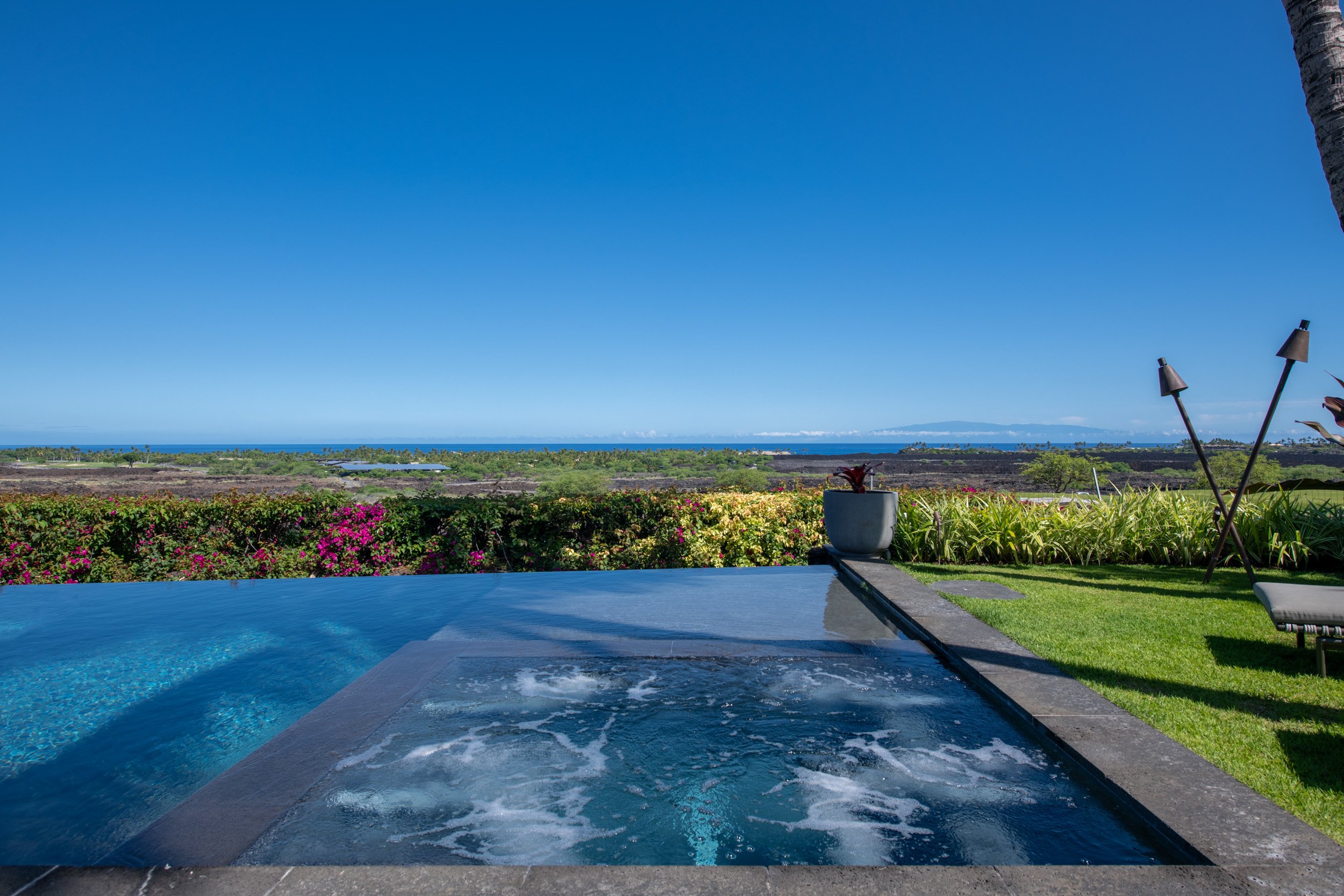 4 Bedroom 5 Bath Hualalai