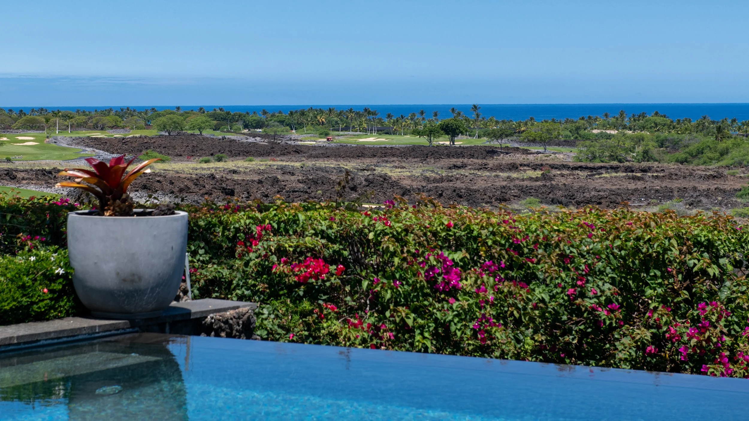 4 bedroom 5 bath Hualalai