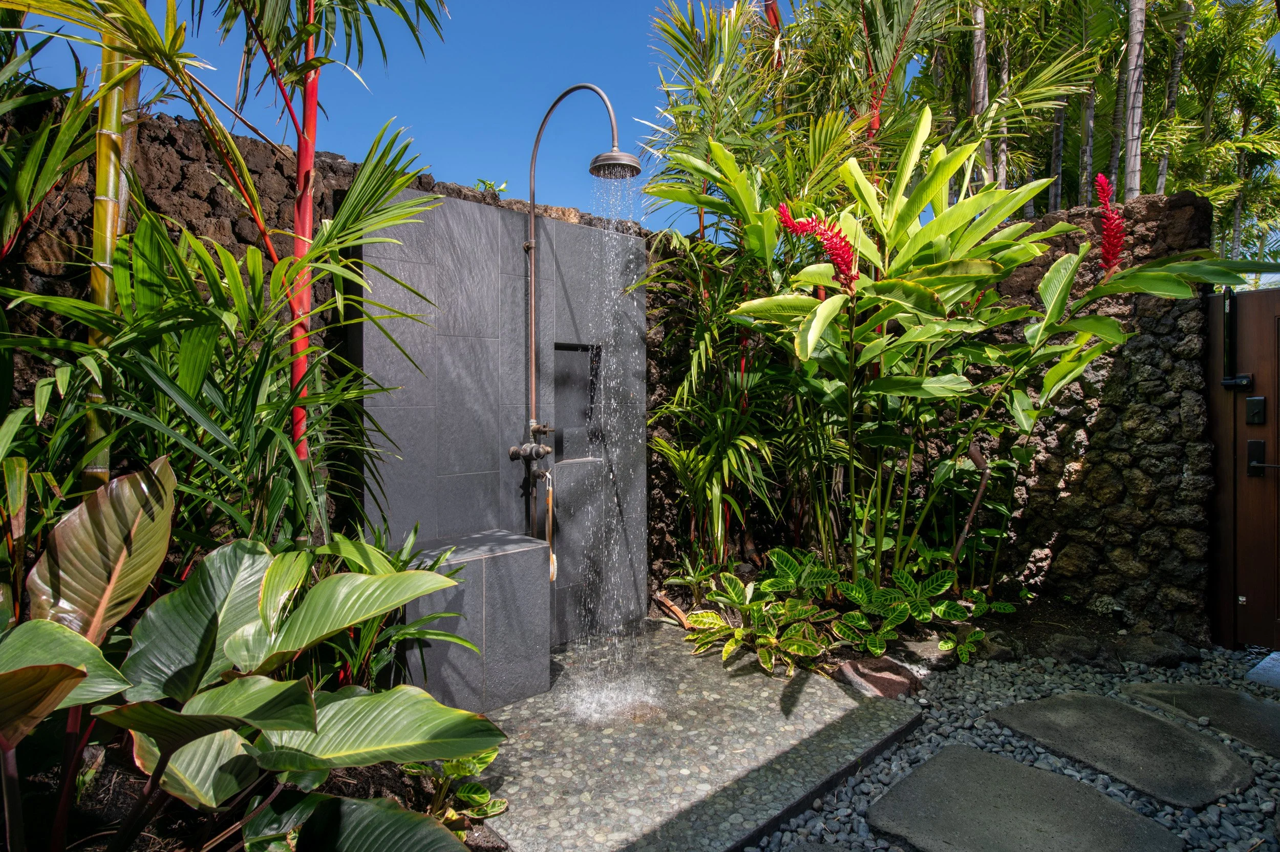 4 Bedroom 5 Bath Hualalai
