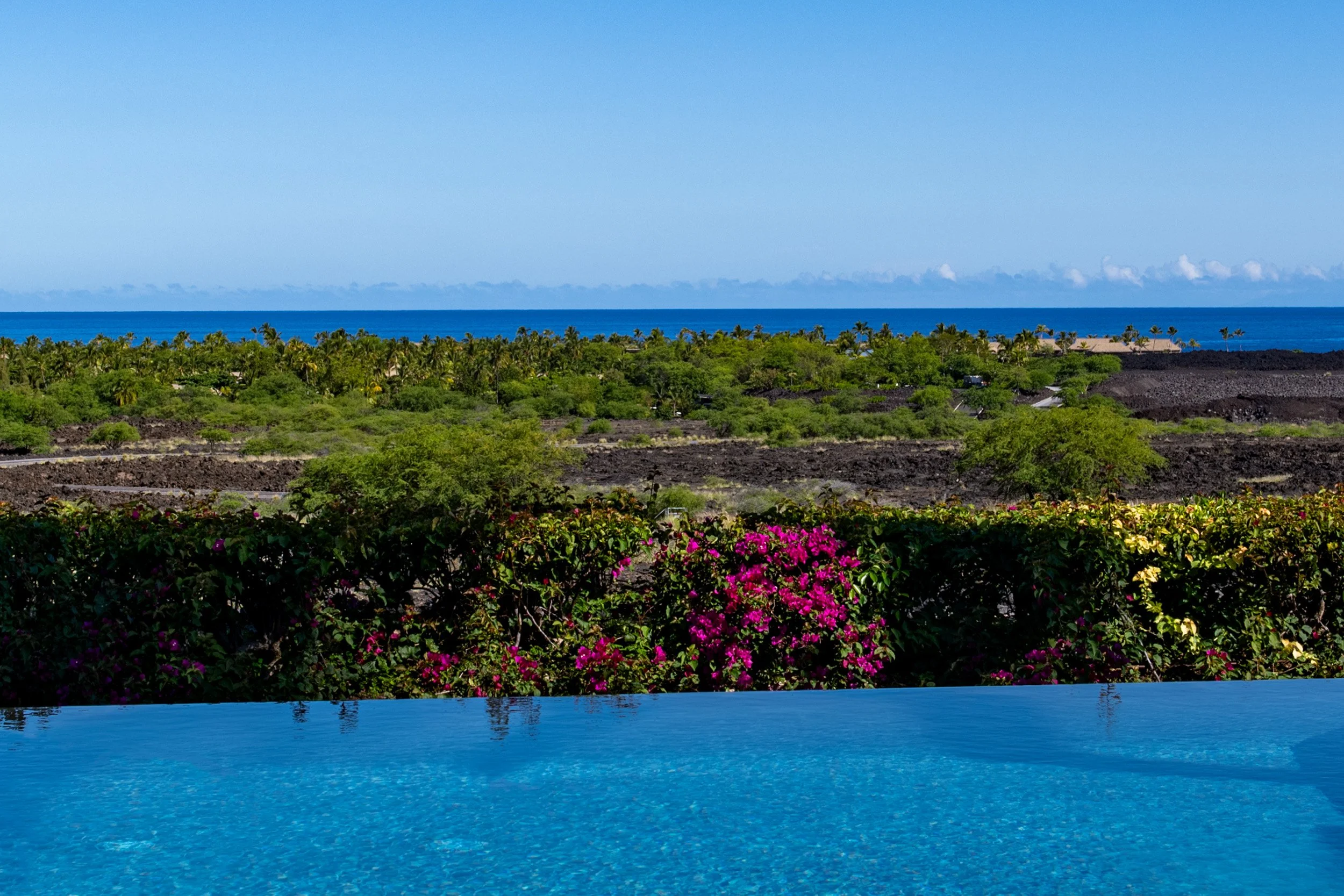 4 bedroom 5 bath Hualalai