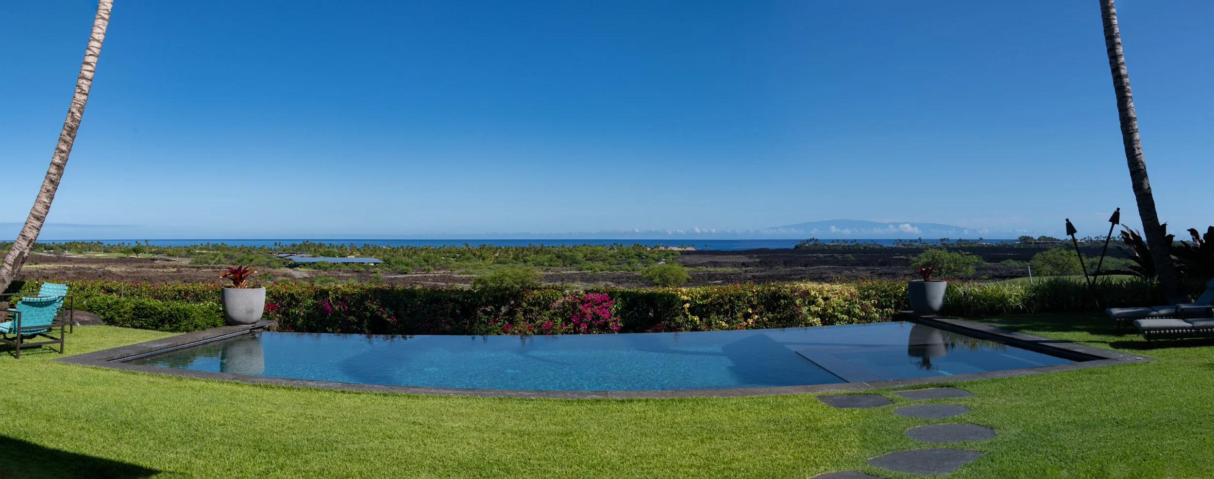 4 bedroom 5 bath Hualalai