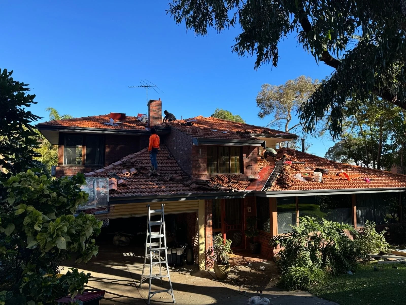 TRSWA Roofing specialists undertaking maintenance