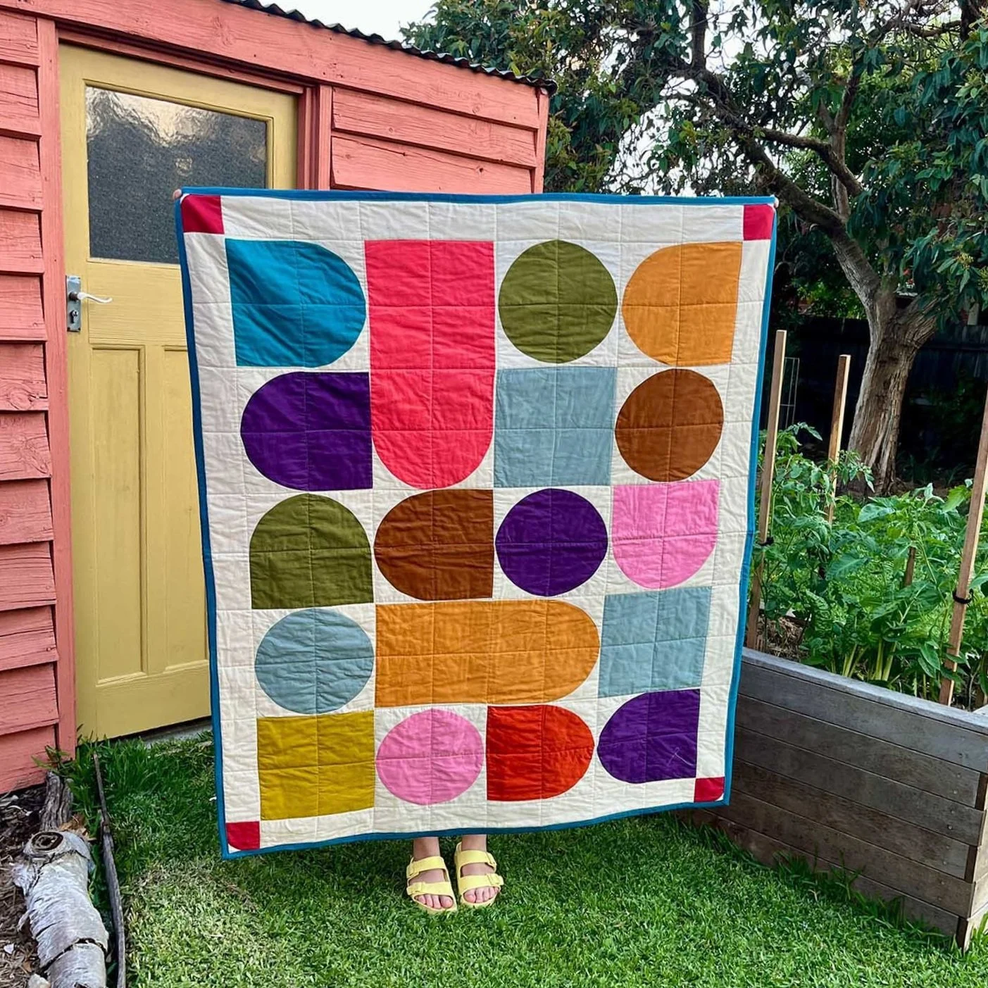 Bauhaus Throw.jpg