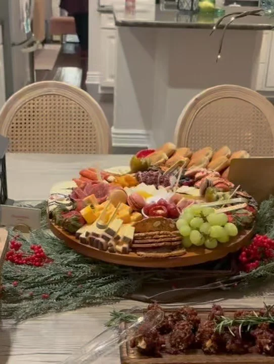 Xarcuterie bringing joy, style, and elevated grazing to your gathering❄️❄️

#grazetable
#indyfoodie 
#indyevents