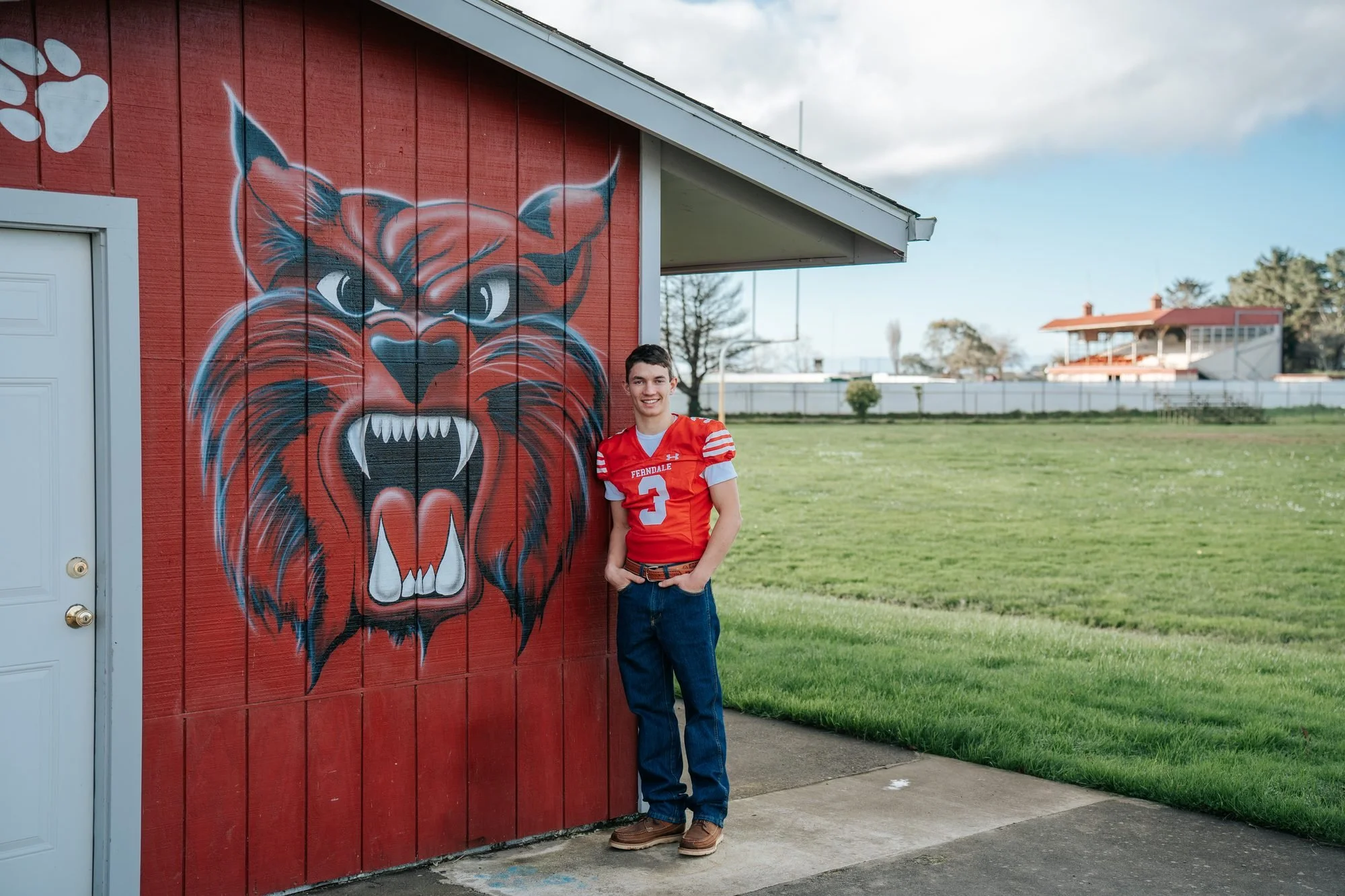 Senior Portrait Photography in Humboldt County | Ferndale High School