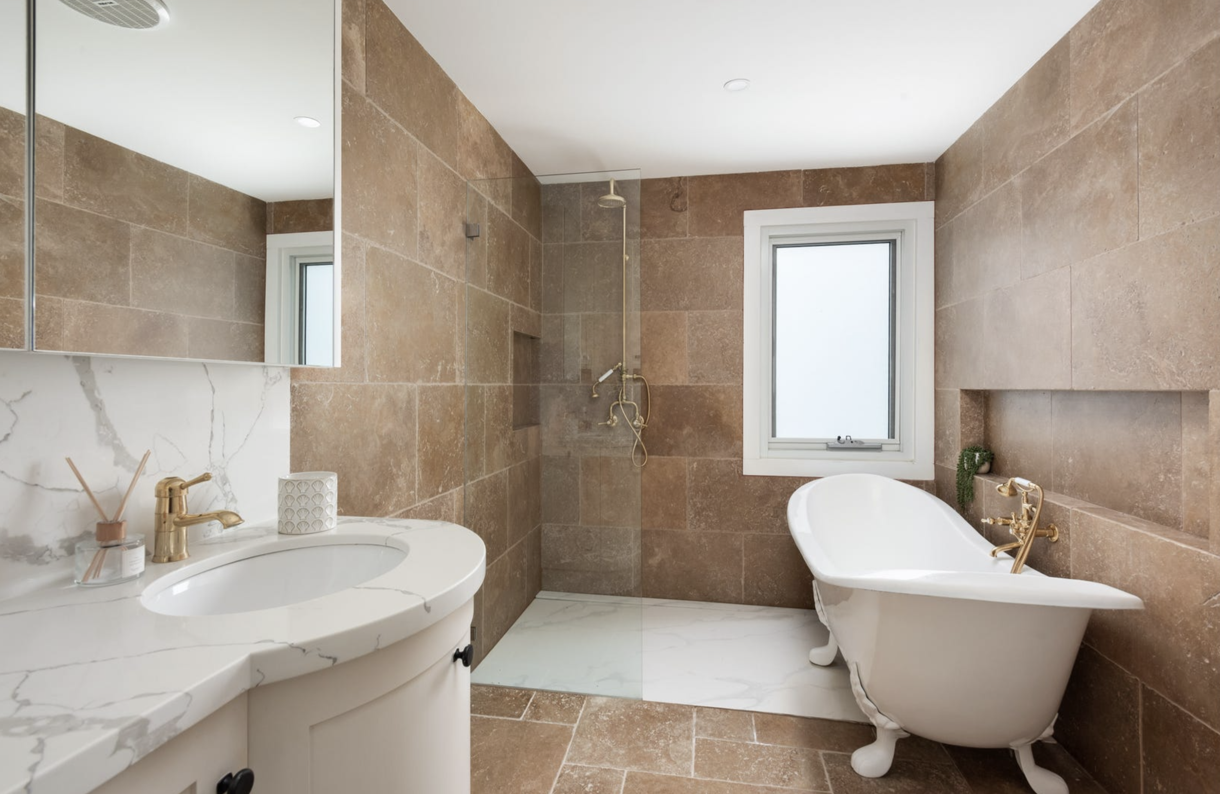 Bathroom Renovations & Finishings