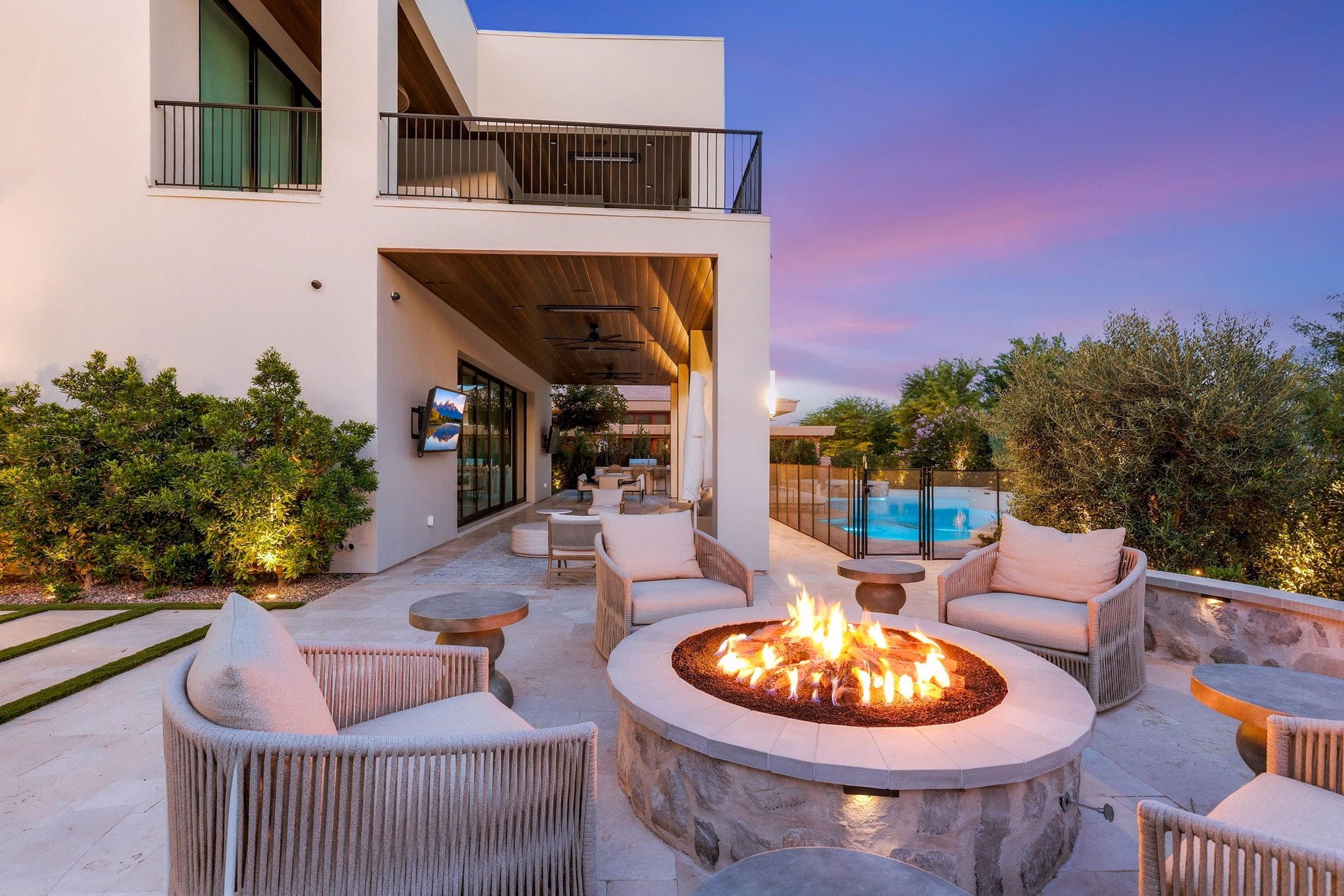 Outdoor fire pit landscape design las vegas