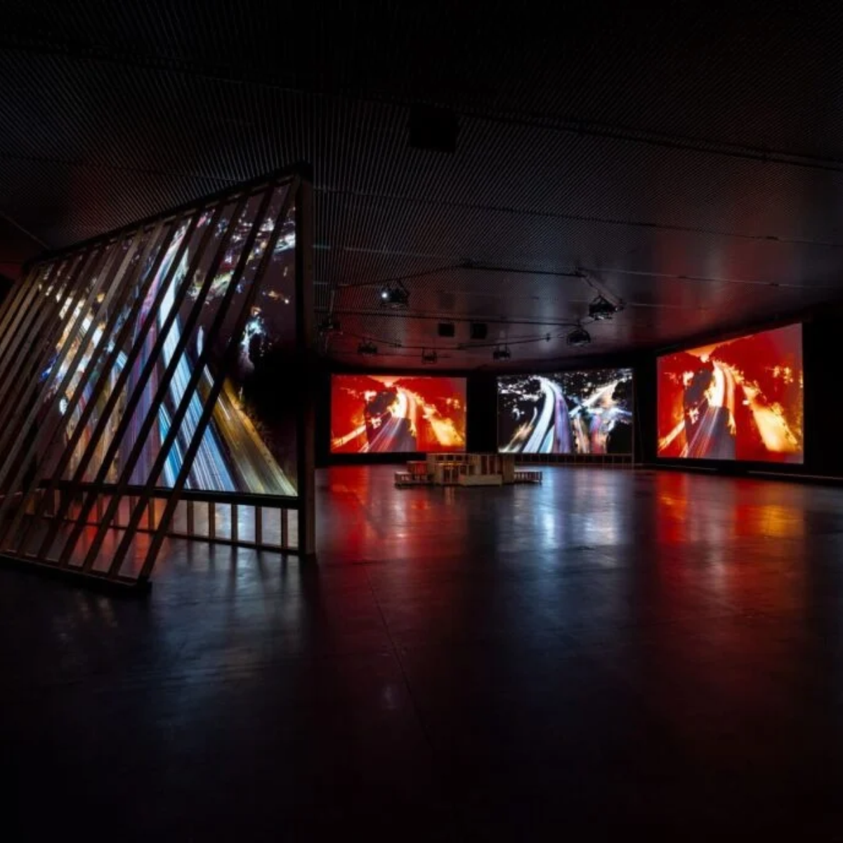 An Evening with Doug Aitken  — Artist Talk @ SFMOMA