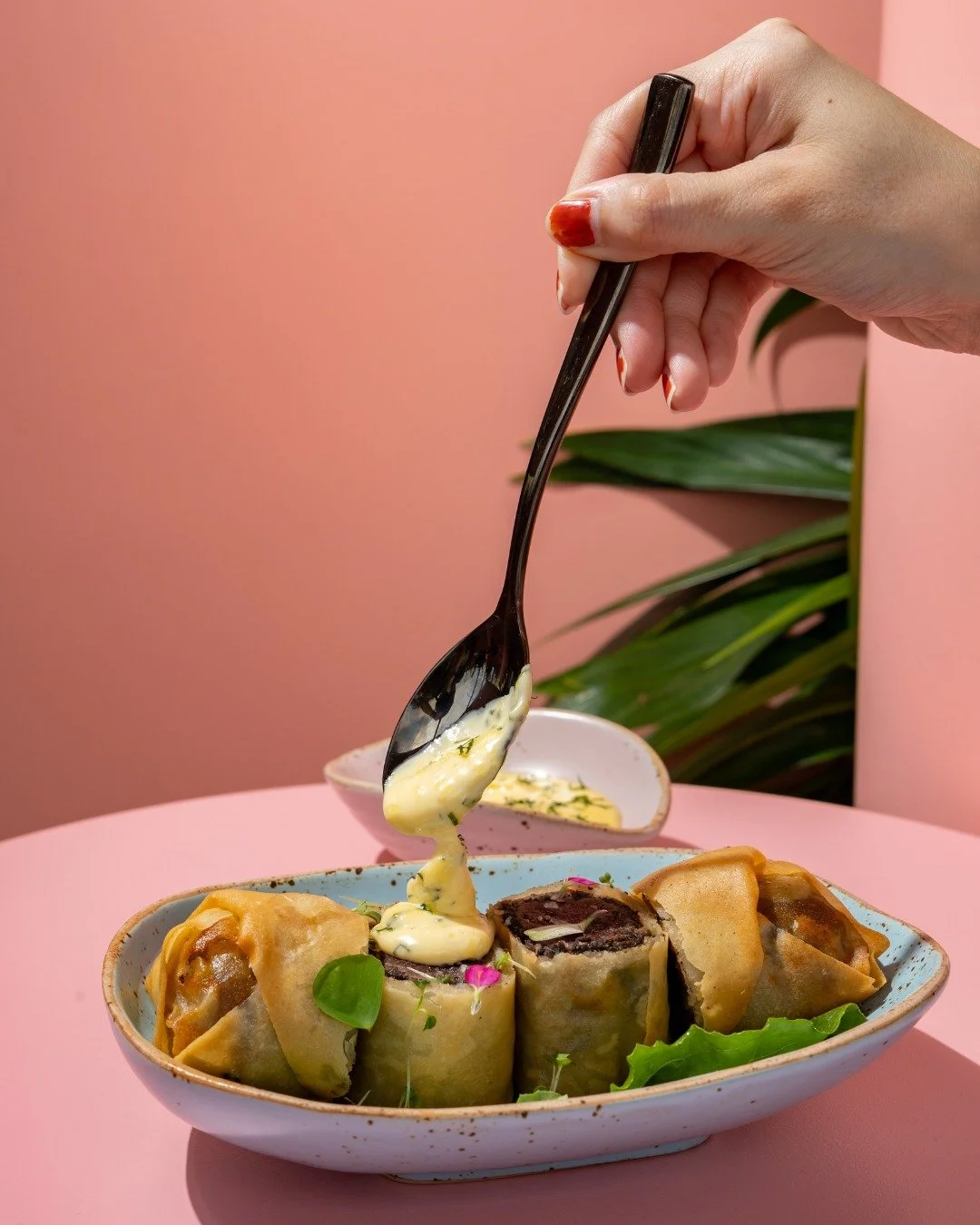 Golden, crispy, and dripping with flavor. This is Beef Wellington elevated with a perfect pour of sauce, made to share or devour all by yourself. Every bite here pairs with skyline vibes, fresh cocktails, and nights that don&rsquo;t quit.

🔗 More vi