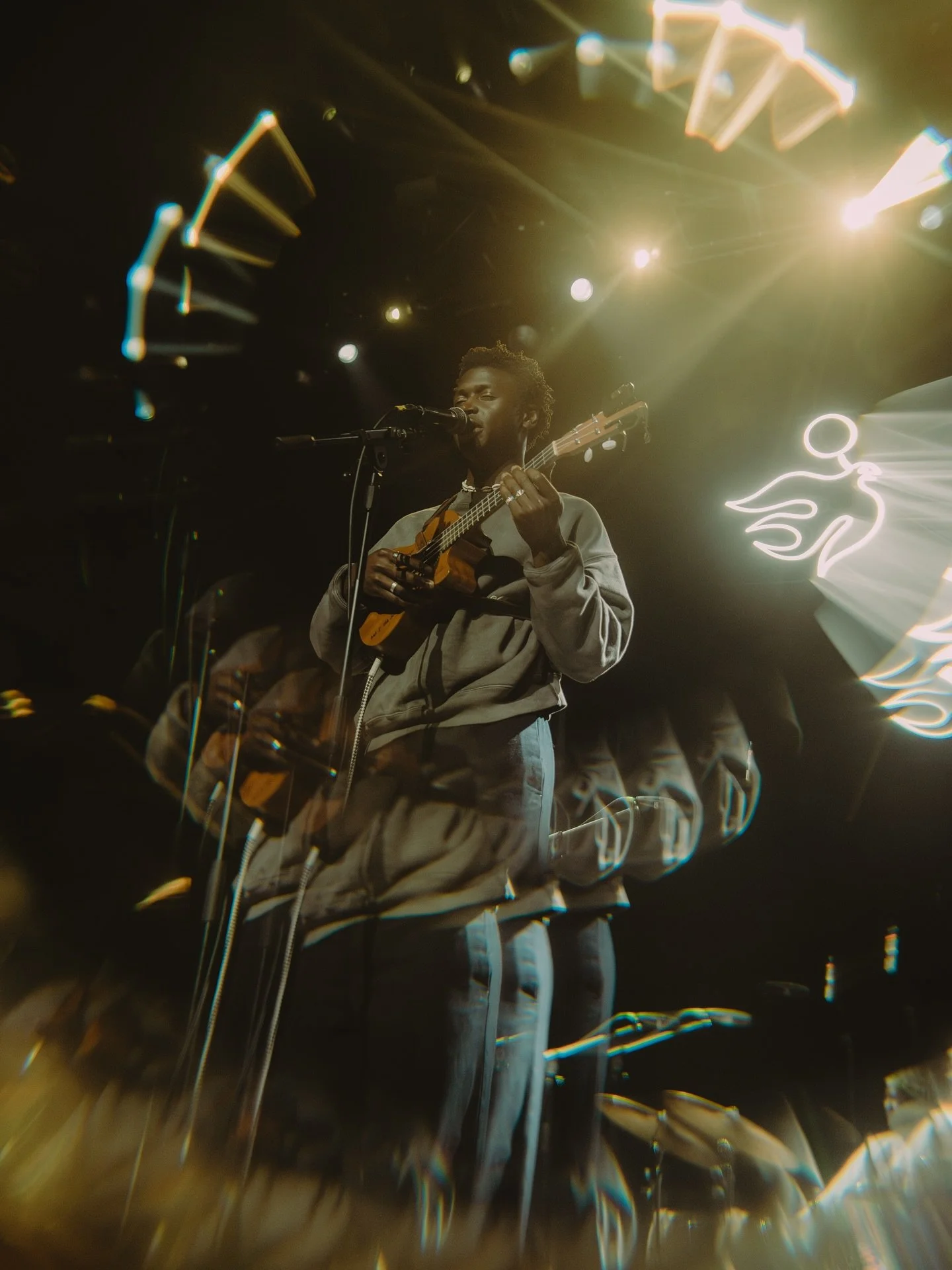 Ever been to a show where strangers feel like a close community? That&rsquo;s what @monroviaboy creates. A Place to Gather, feel, and connect through music that everyone can genuinely relate to. ❤️✨  head over to CH3RRiTea.com to read more about the 
