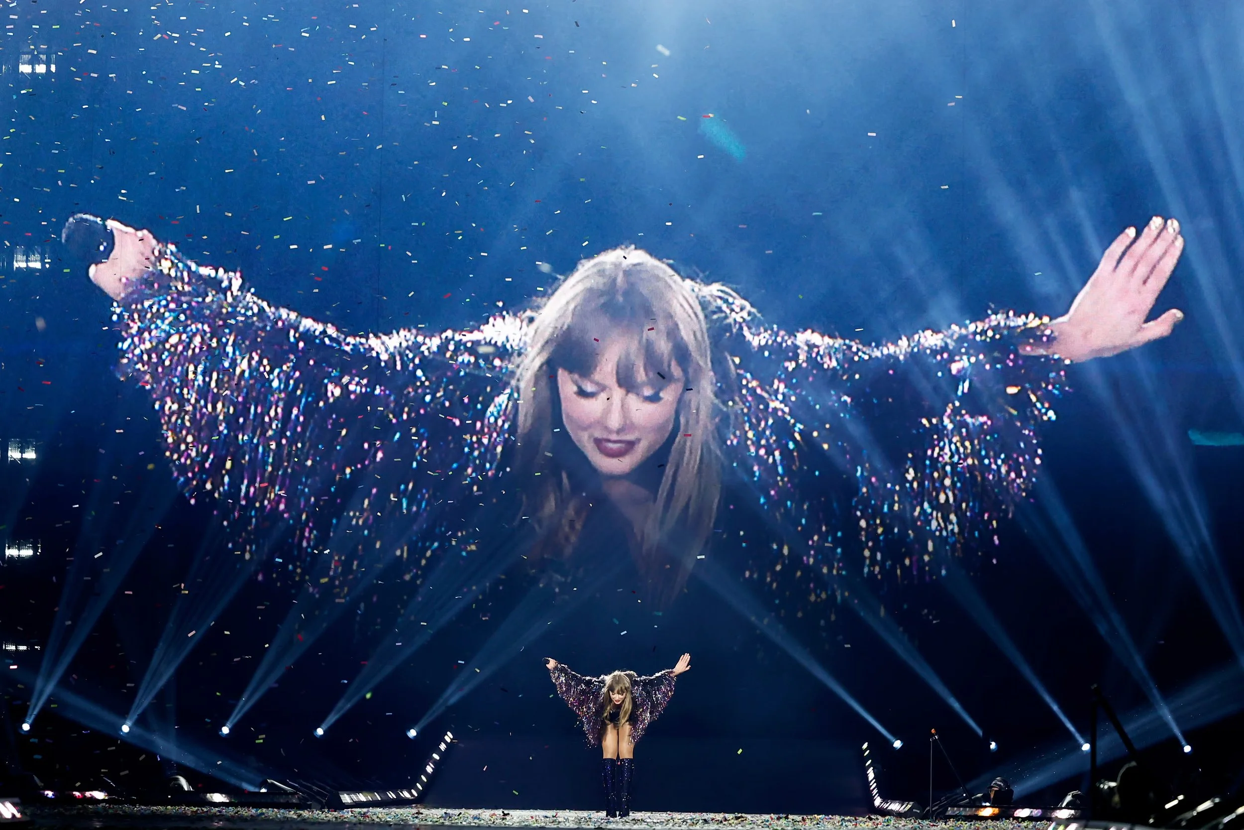 1760359529-taylor-swift-eras-tour-docuseries.jpg