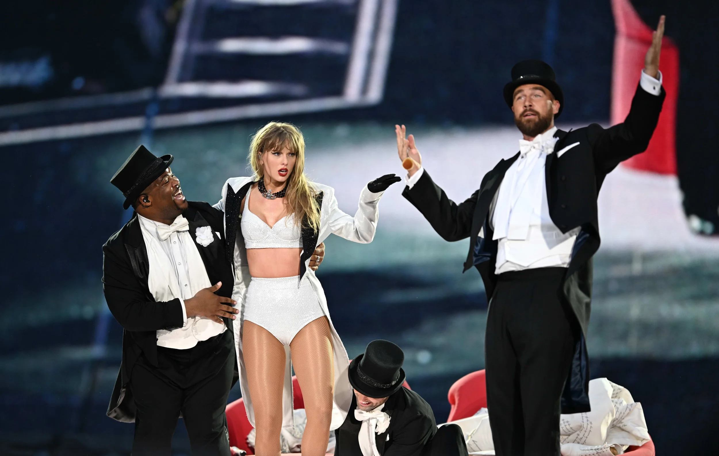 london-england-june-23-editorial-use-only-no-standalone-publication-use-no-special-interest-or-single-artist-publication-use-no-book-use-exclusive-access-taylor-swift-is-joined-on-stage-by-travis-kelc.jpg