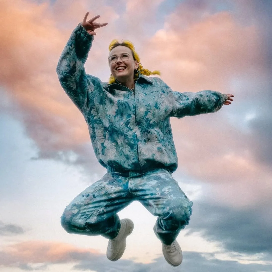 🍒🚨NEW MUSIC MONDAY🚨🍒
This NMM is a good one you don&rsquo;t want to sleep on!!

we have new albums, new singles, and amazing new artists to grace your eardrums, maybe even a little comeback from a fave👀

check out the &ldquo;New Music Monday&rdq