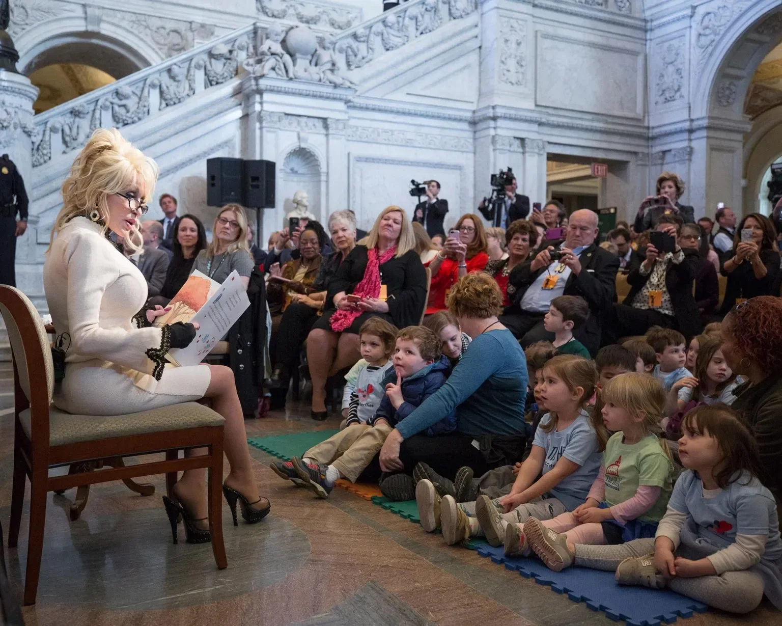 1.-Dolly-at-the-Library-of-Congress-1-1536x1229.webp