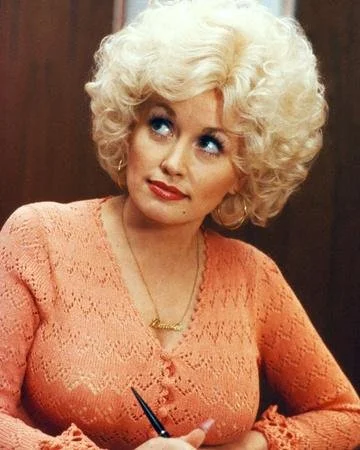 dolly-parton-nine-to-five_u-l-pj7hvv0.jpg