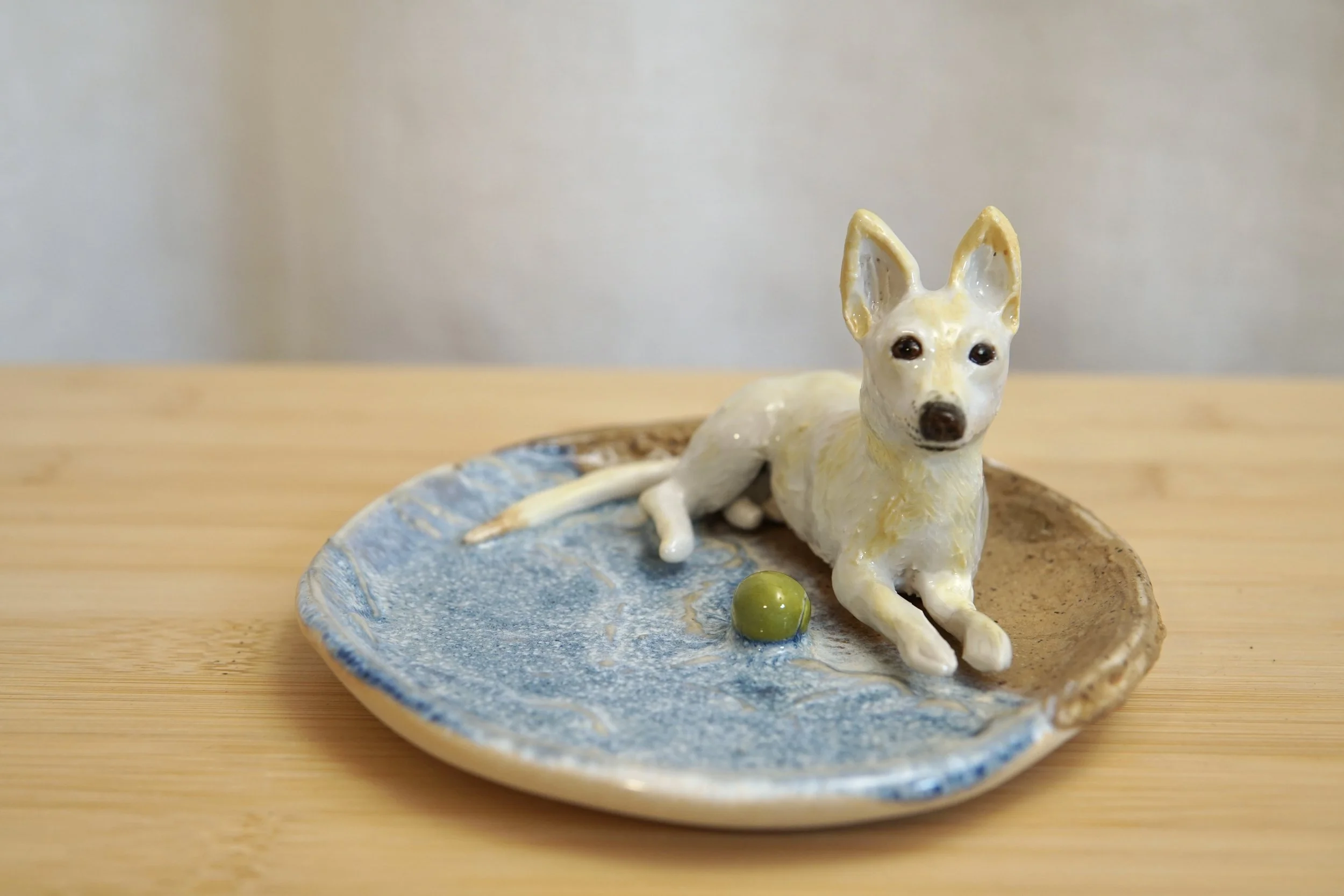 Snow on beach trinket dish