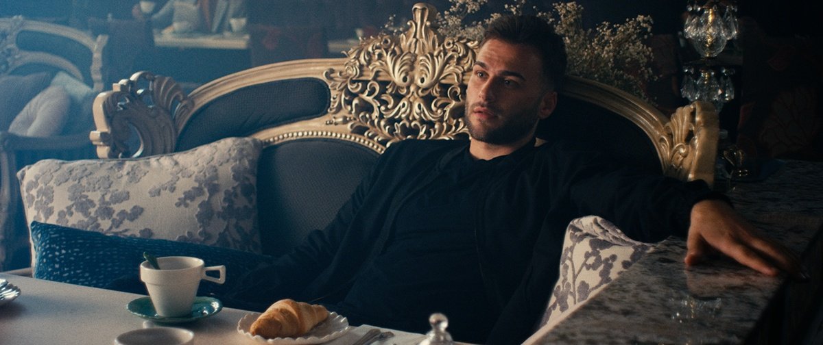 Envy_Stills_05.jpg