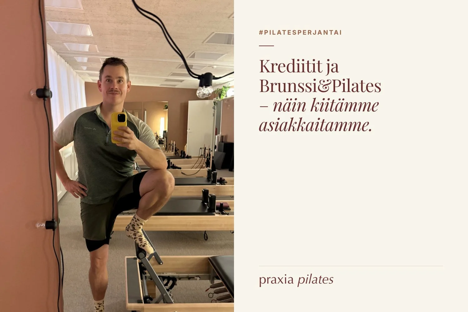 Mikko Rindell Praxia Pilateksen studiolla reformerien vieressä.