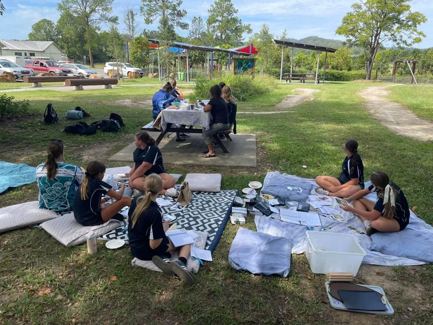 Our Bowraville Sista Business welcome session took place also On Country, and once again we were reminded why this matters so deeply.

Outside the school environment, the girls relax.
They talk.
They listen.
They participate.

On Country, connection 