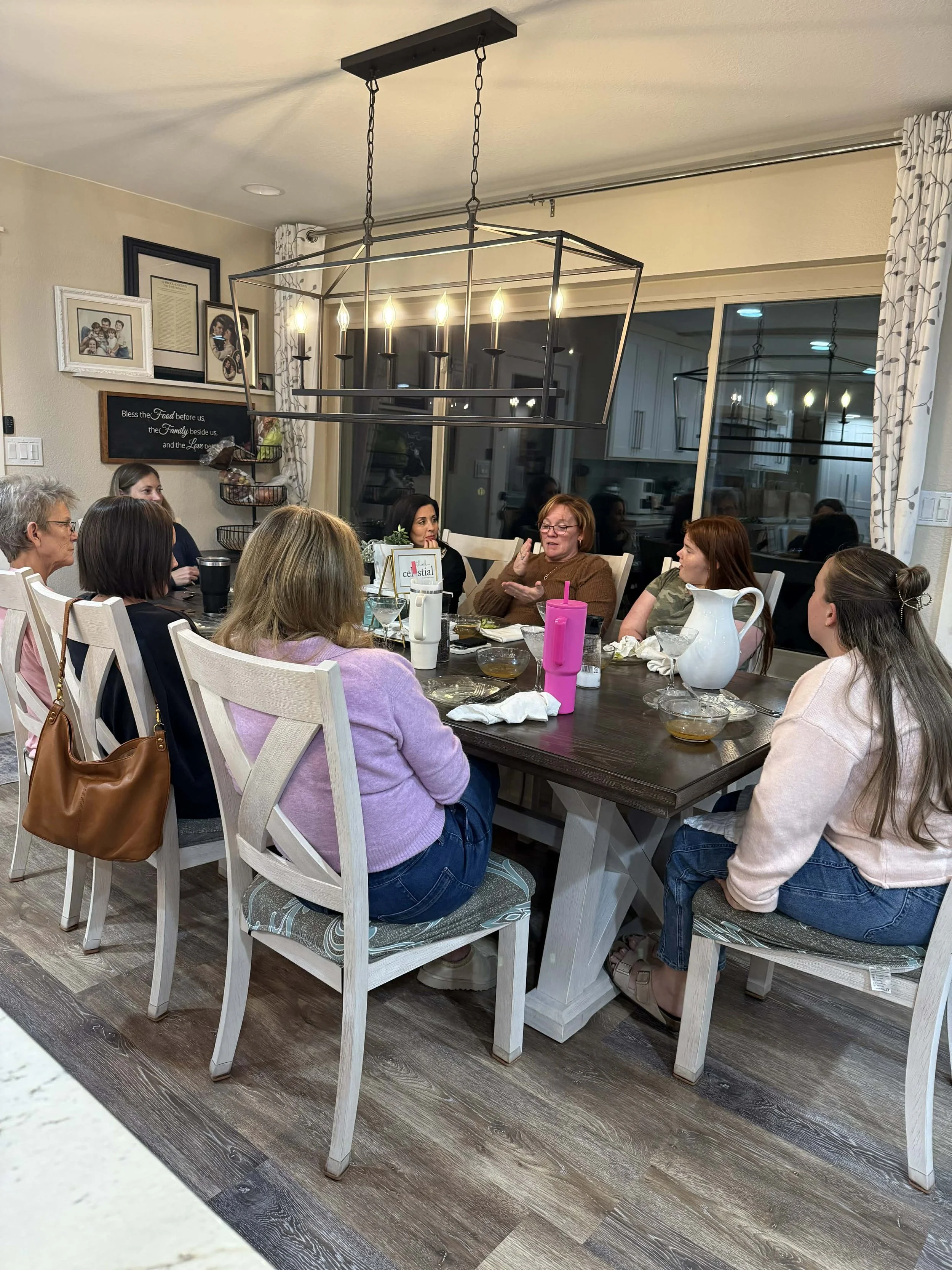 women’s events in Phoenix Arizona focused on connection