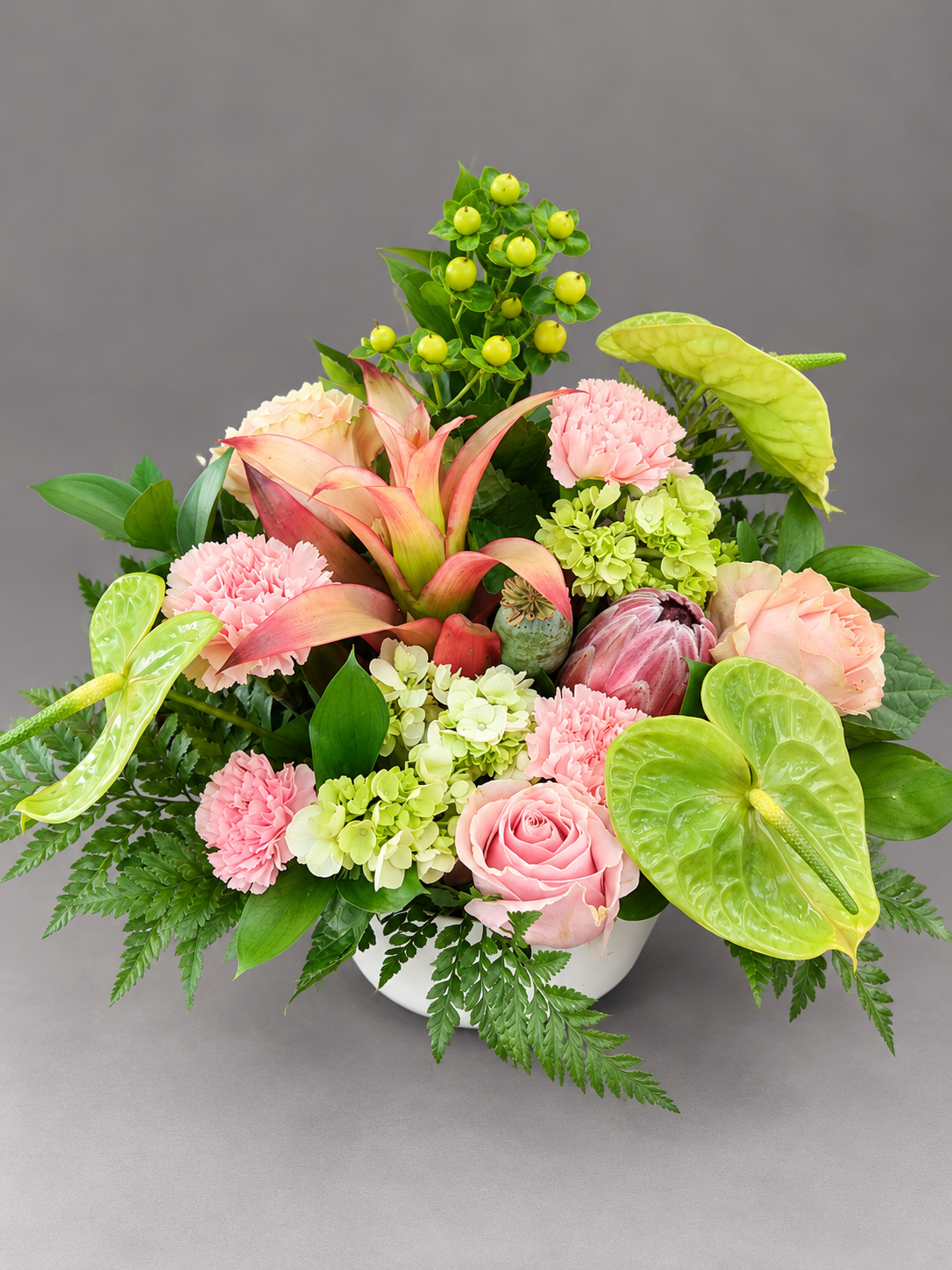 Tropical Pastel Floral Centerpiece.png