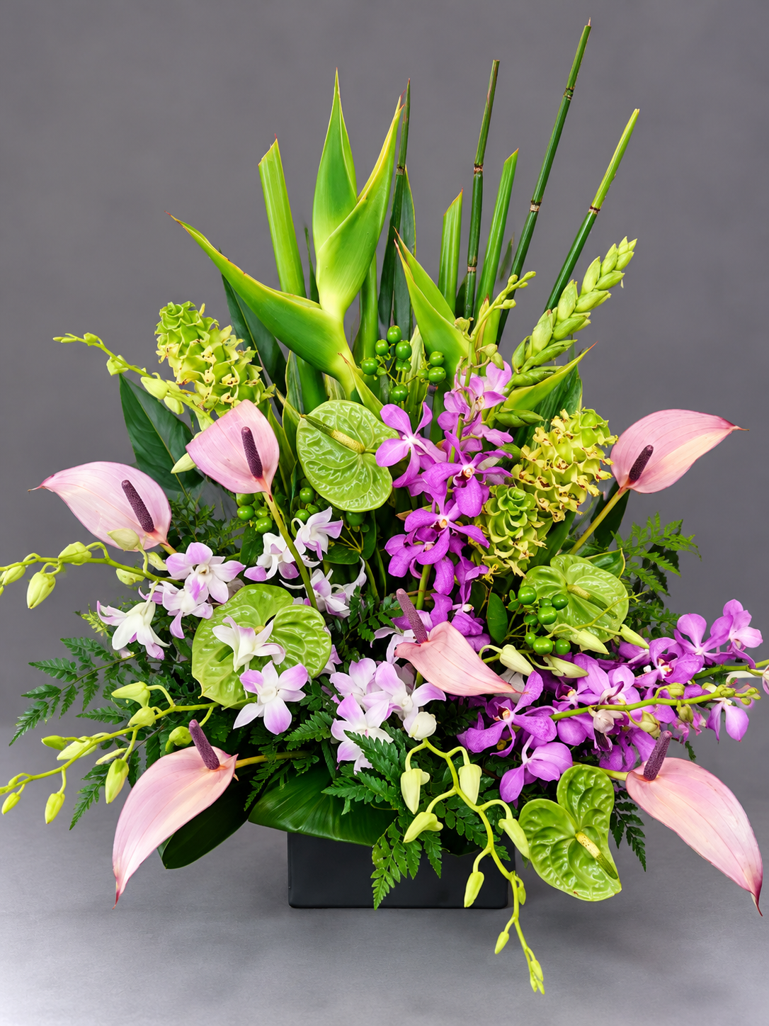 Lush Tropical Orchid Centerpiece.png