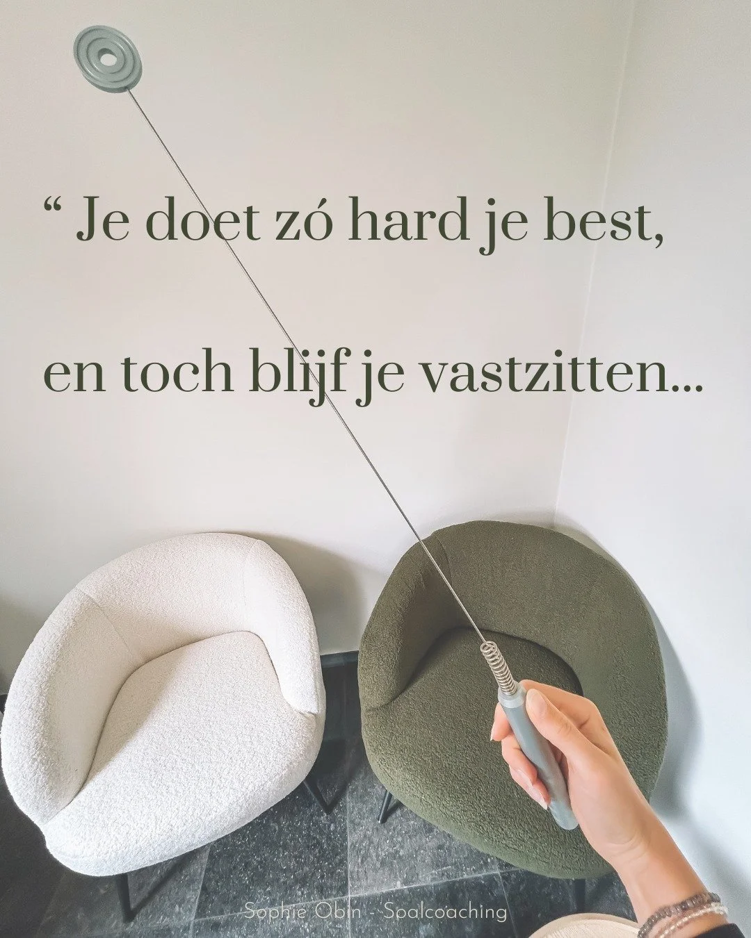 Je wil iets veranderen of aanpakken
Maar er is iets dat je tegenhoudt, vertraagt of je telkens weer in je oude gewoontes laat hervallen. 

Je hebt een fysieke klacht maar de oorzaak is niet te vinden en alle middeltjes die je probeert werken niet. 

