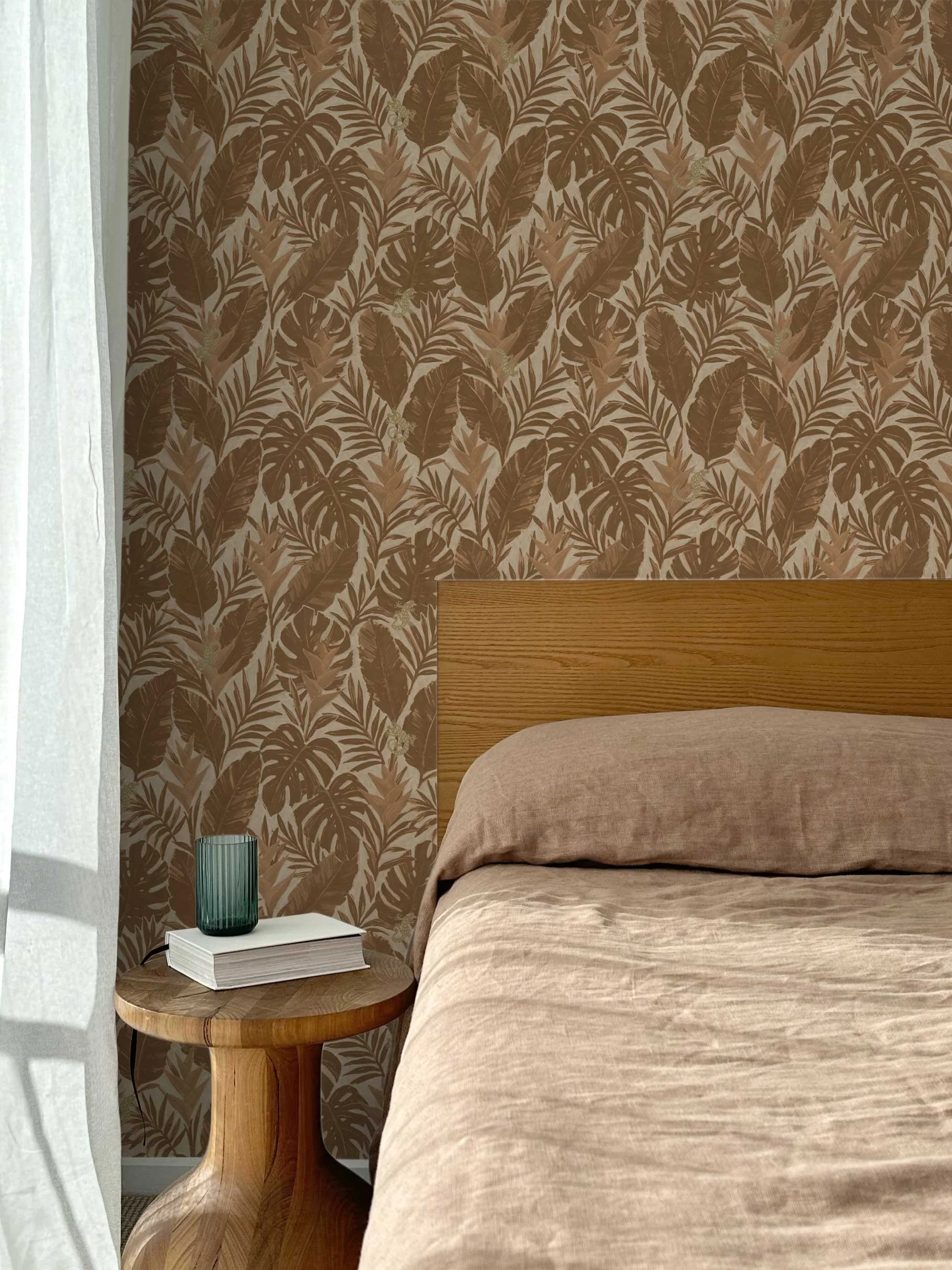 thesewalls-8th-wallpaper-insitu-bed-verdure-bloodymary.jpg