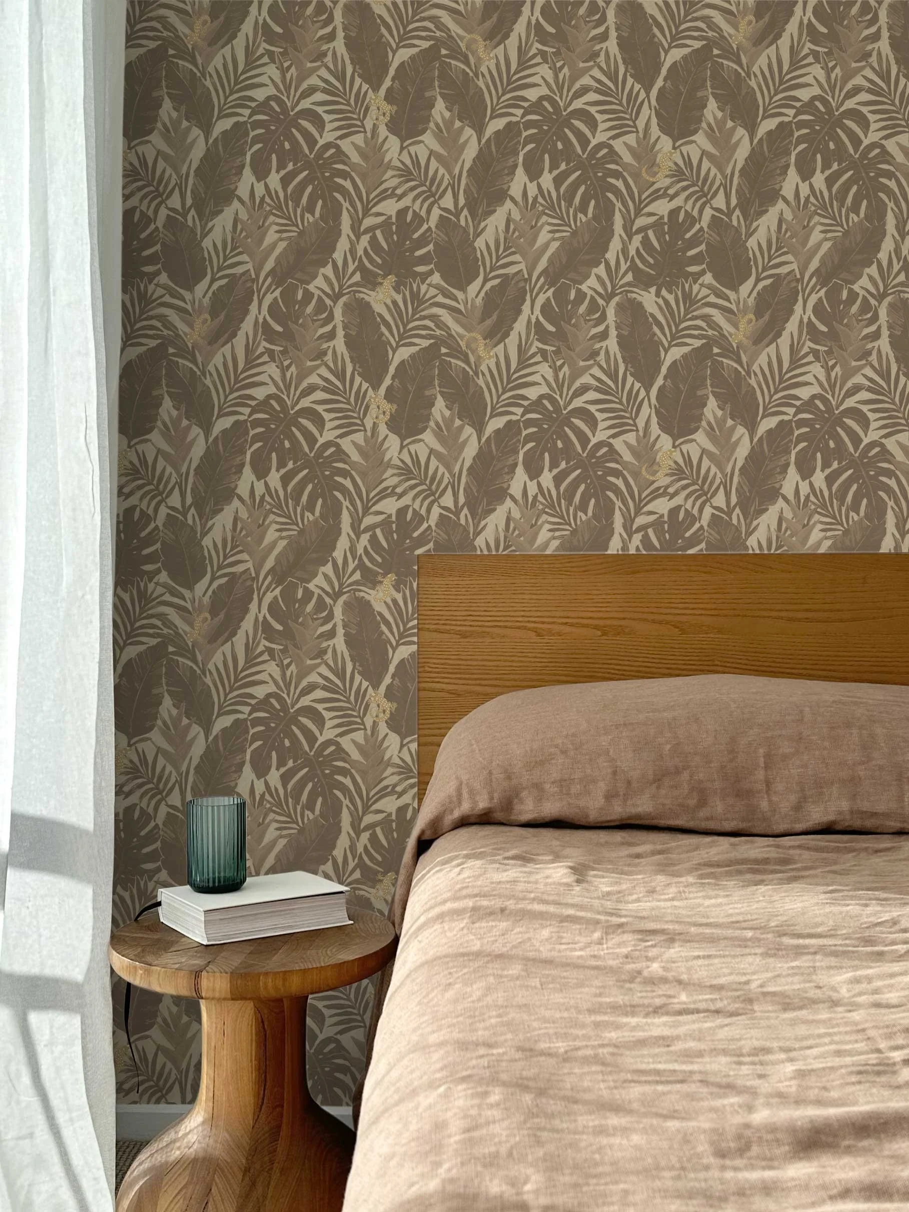thesewalls-8th-wallpaper-insitu-bed-verdure-tobacco.jpg