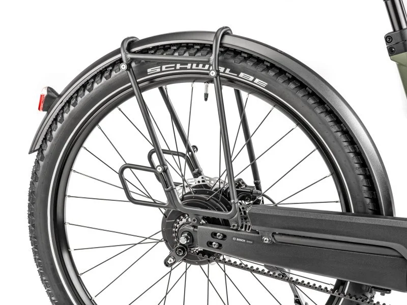 Light luggage carrier 